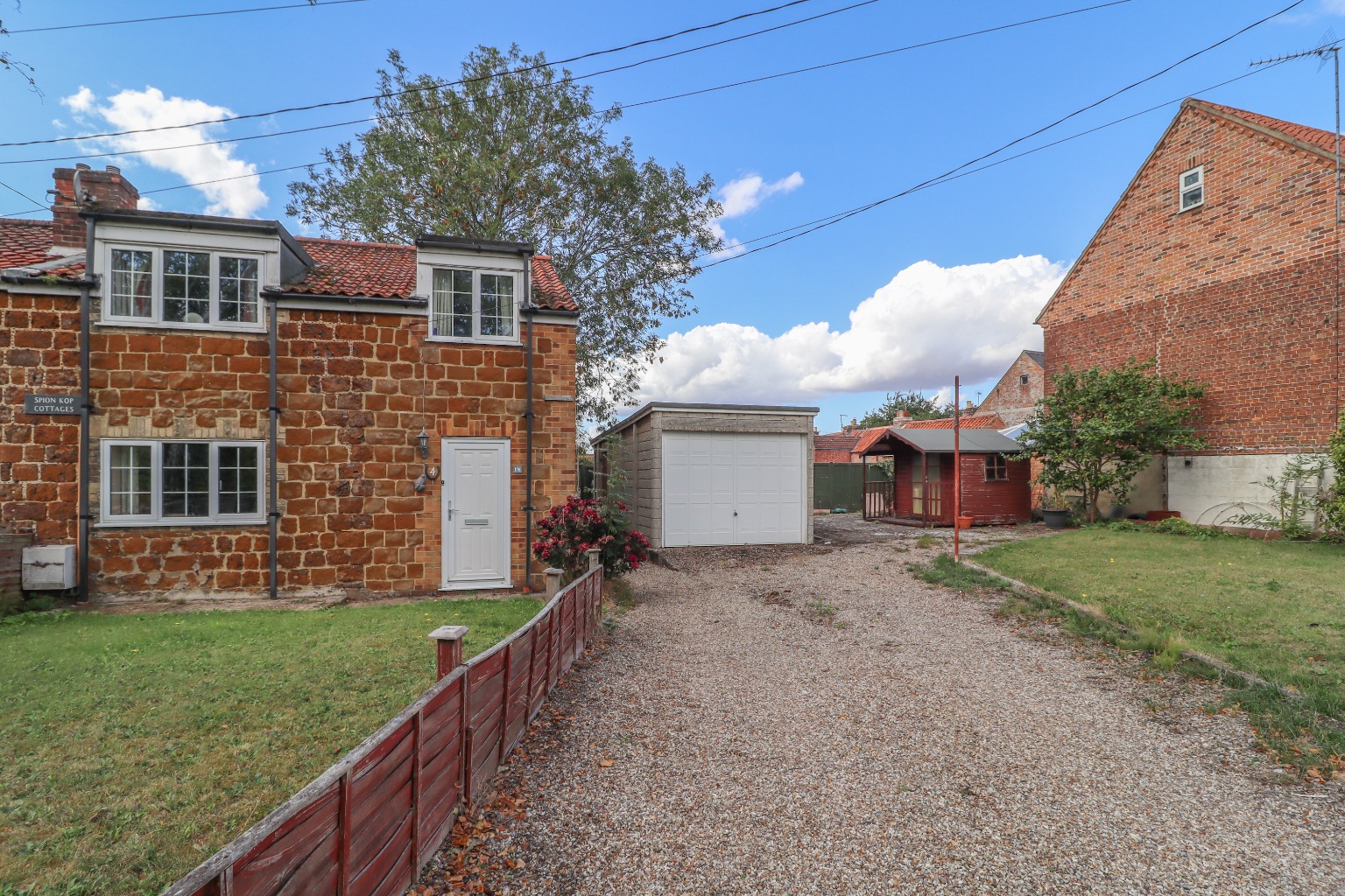 2-bed house on 176, Lynn Road, King's Lynn, £190,000