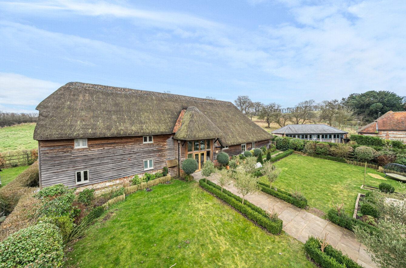 4 bedroom detached house for sale 0