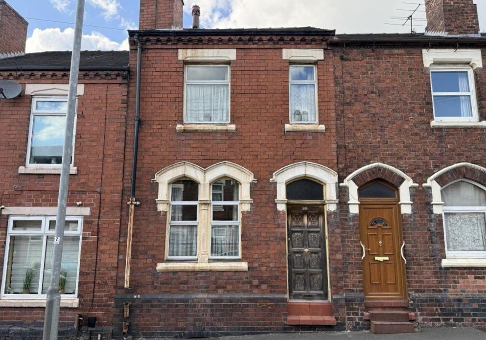 56, Fenpark Road, Stoke-on-Trent photo 2