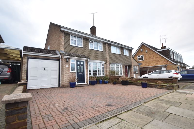 Free property report 64 Holgate Drive, Luton, LU4 0XB Chimnie