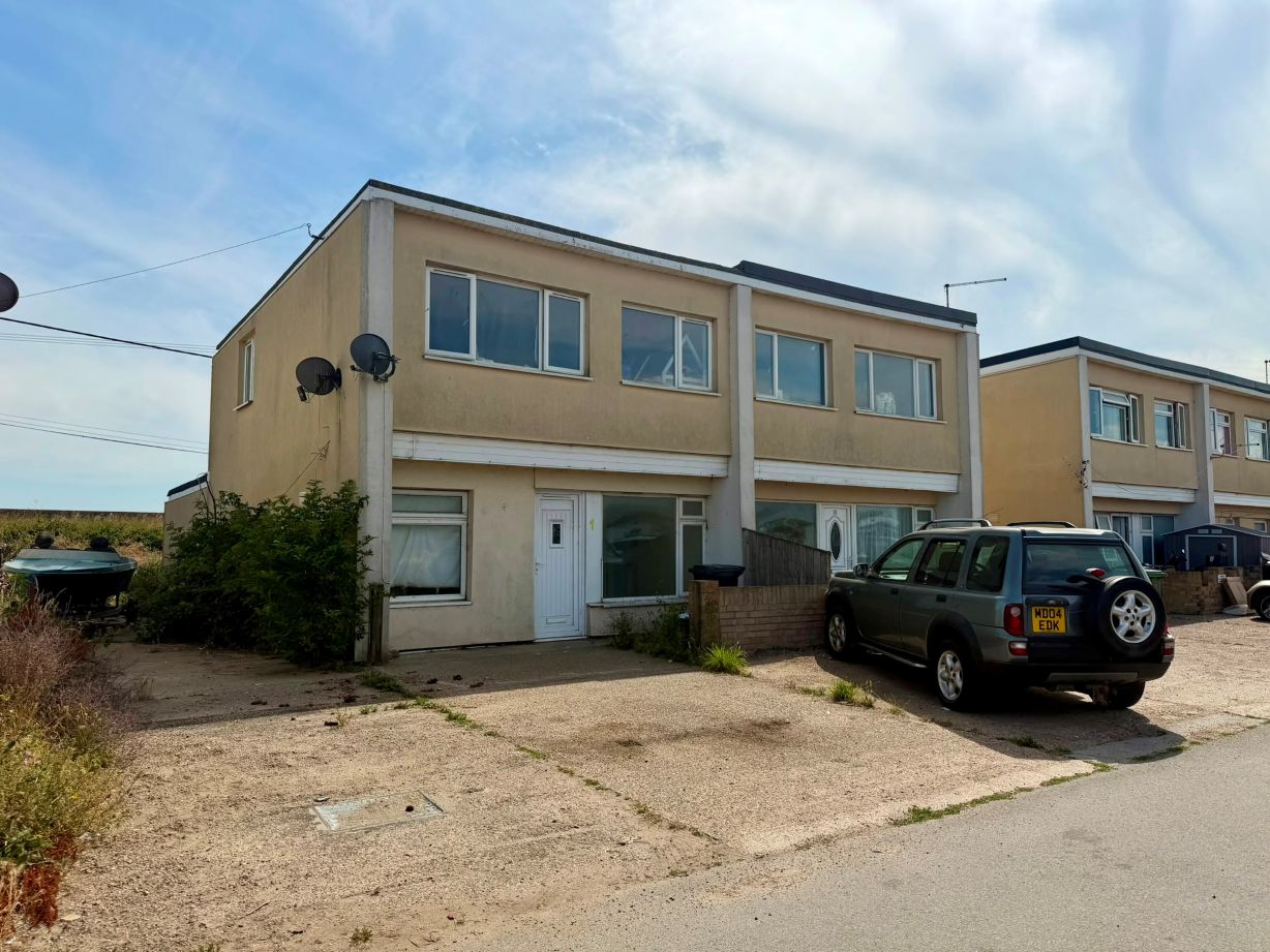 1, Club Parade, Clacton-On-Sea photo 3