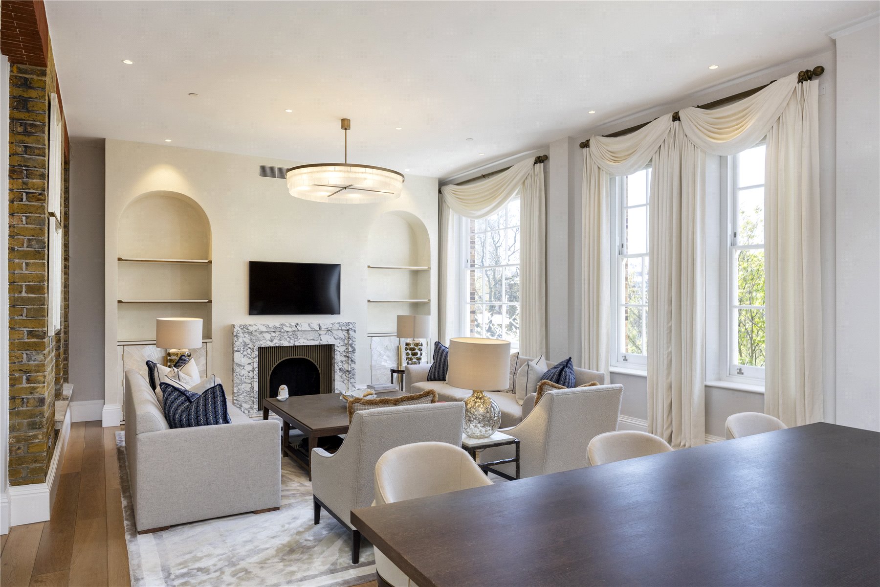 3 bedroom flat for sale 0