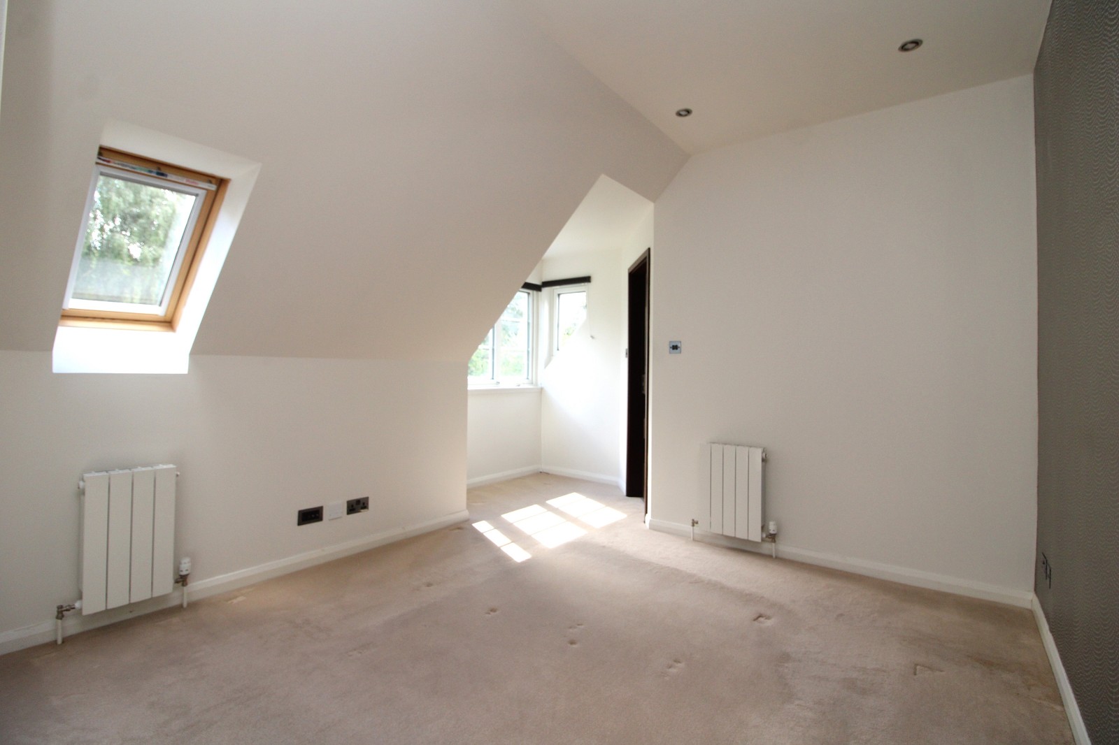 Photos of 14 Castlefield Apartments, Druid Temple Road, Inverness. IV2