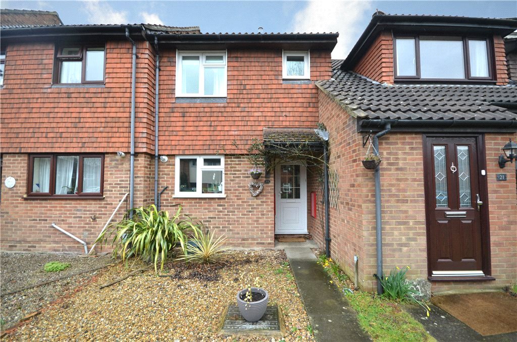 19, Celandine Court, Hampshire photo 4