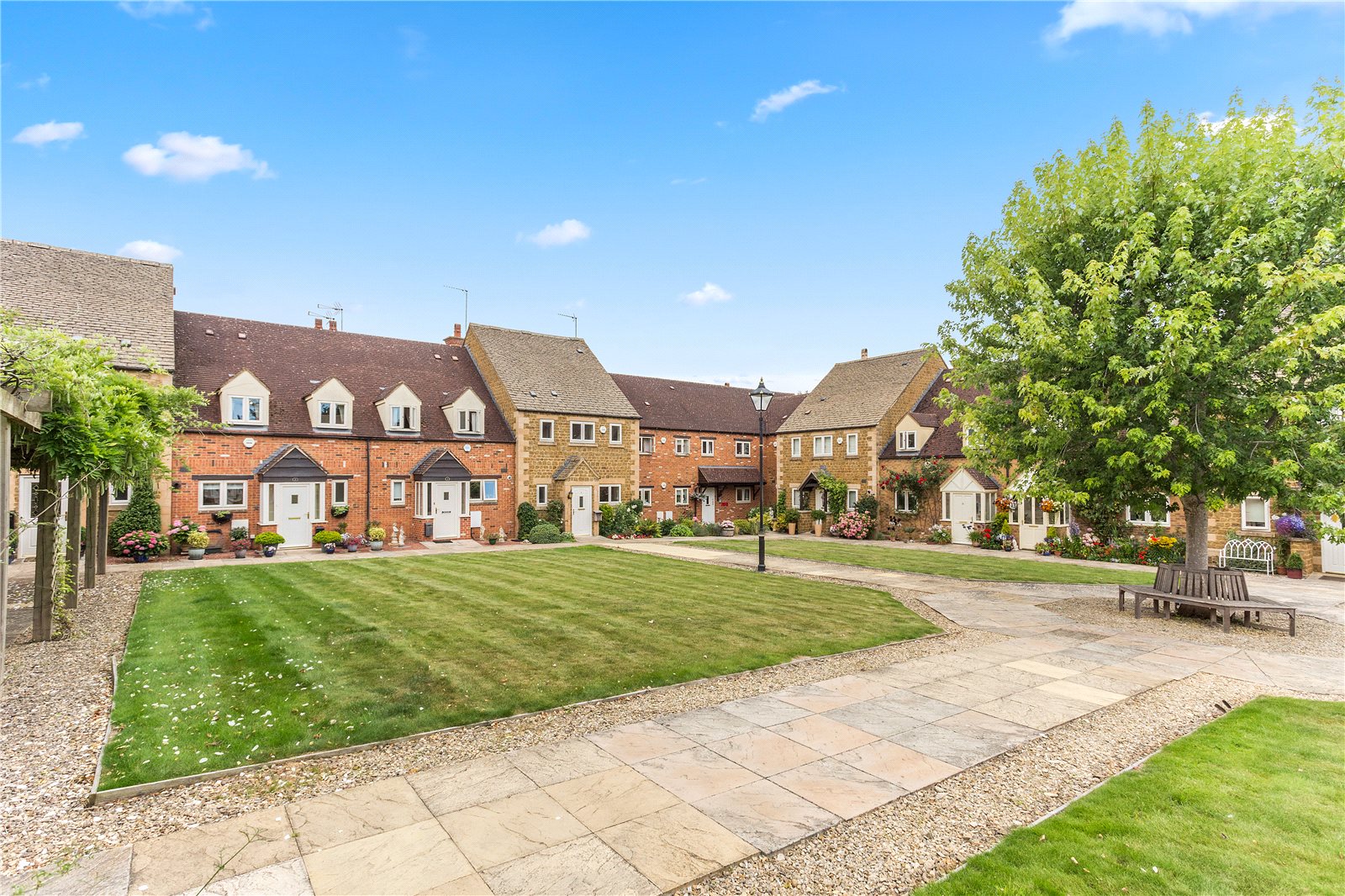 Photos of Highlands, Lower Tadmarton, Banbury, Oxfordshire OX15