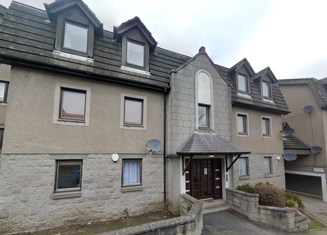 Top Floor Flat, 35, Society Court, Aberdeen photo 2