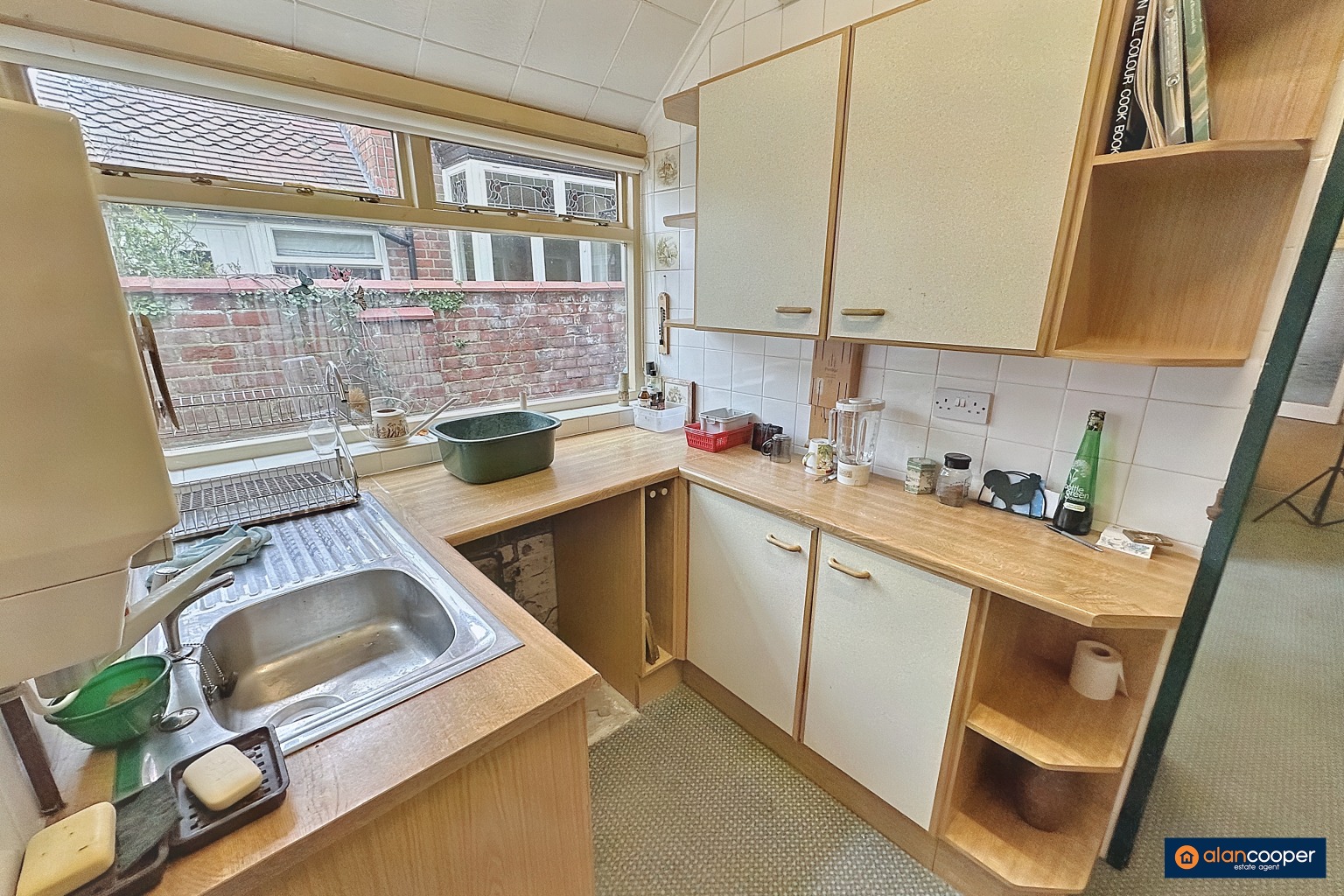 Photos of Manor Park Road, Nuneaton CV11 66816708 PrimeLocation