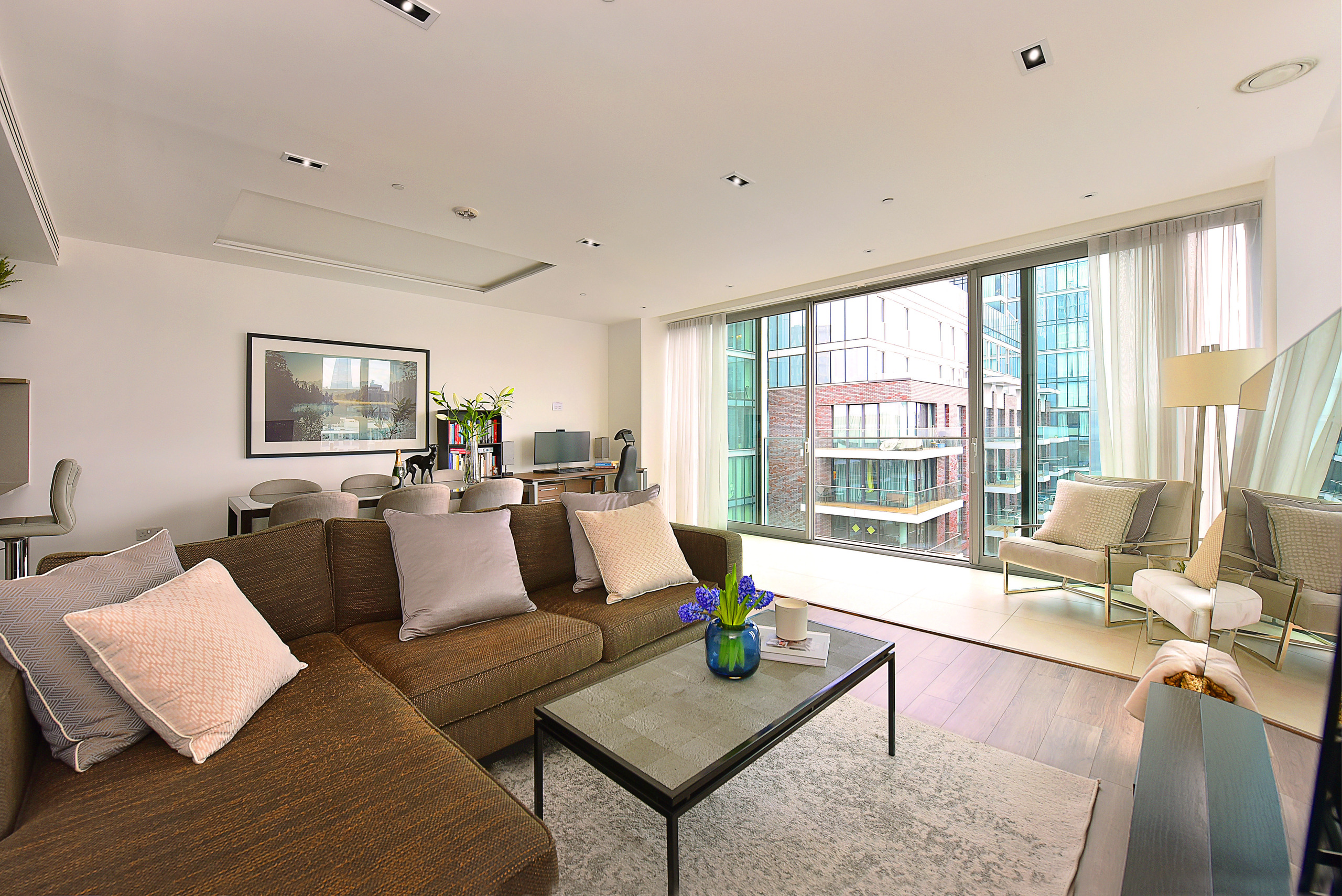 3 bedroom flat for sale 0