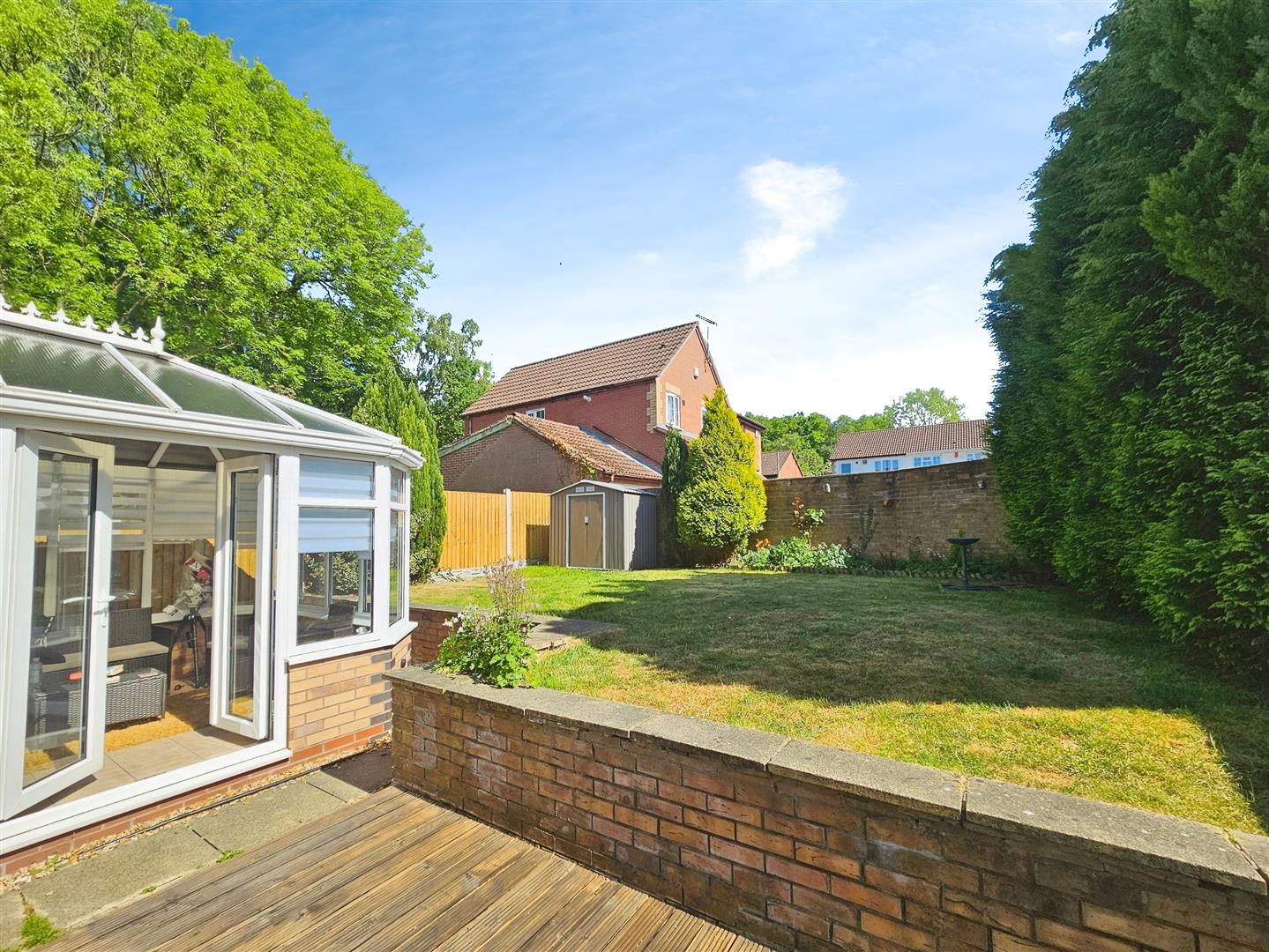 19, Bluebell Close, Biddulph photo 3