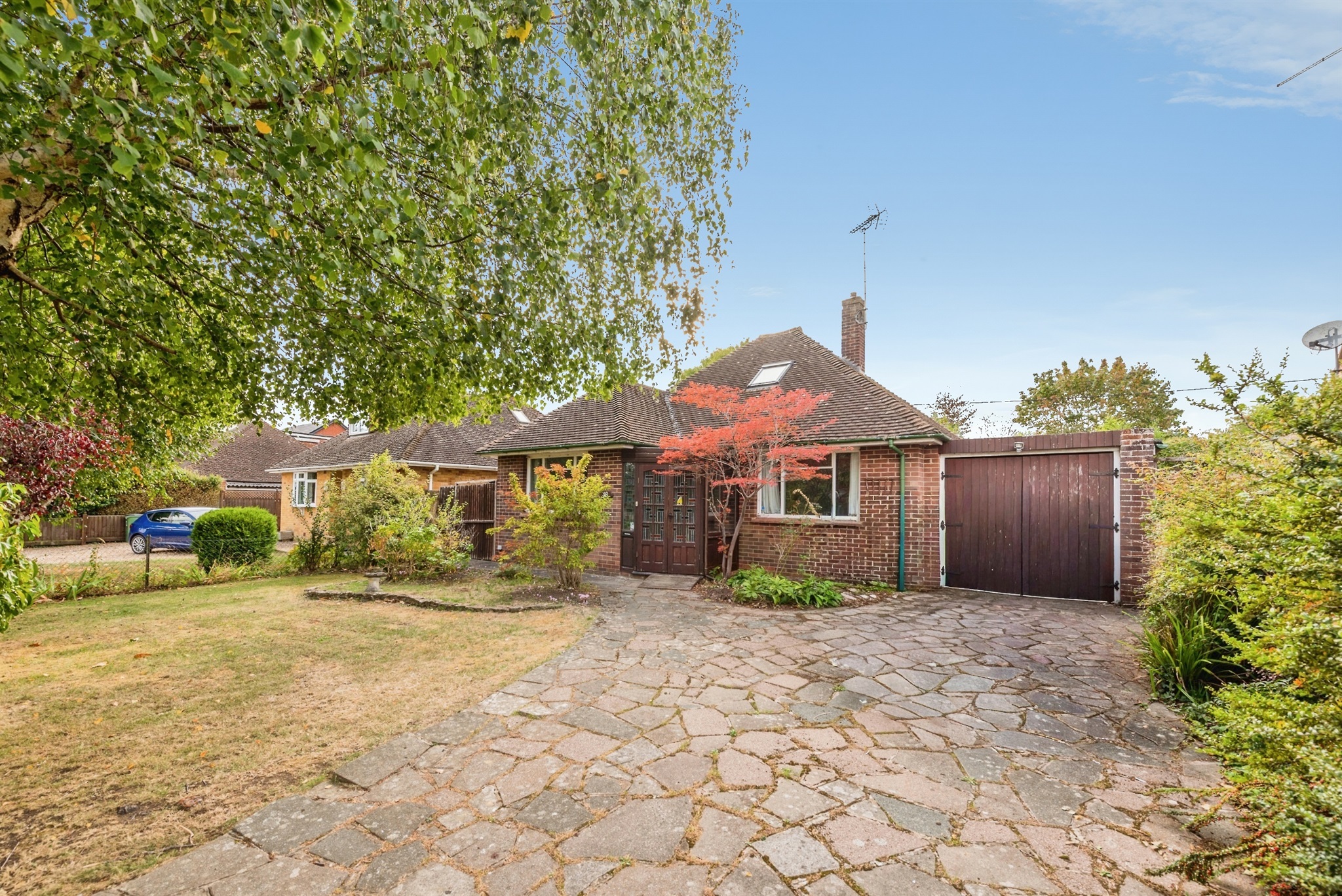 2 bed bungalow for sale