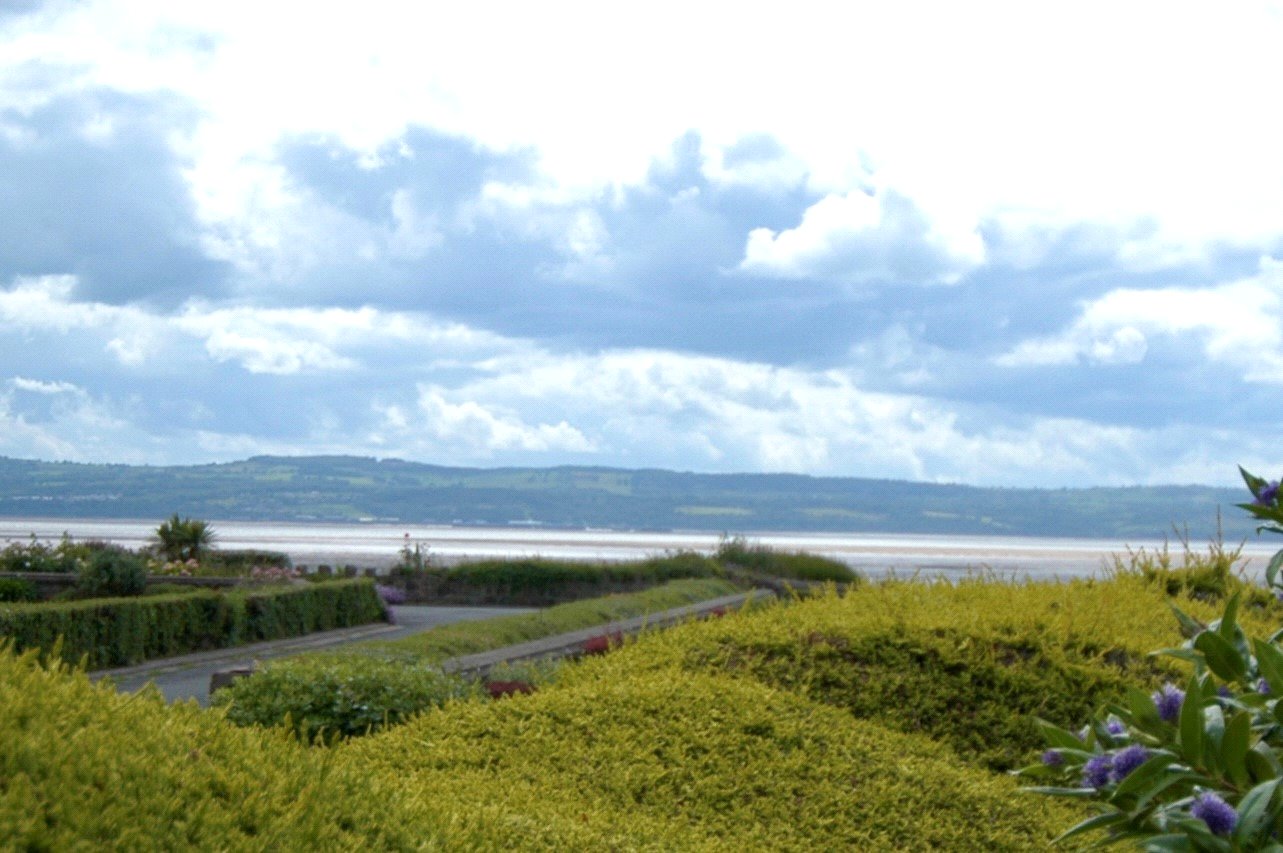 5 bedroom bungalow for sale 0