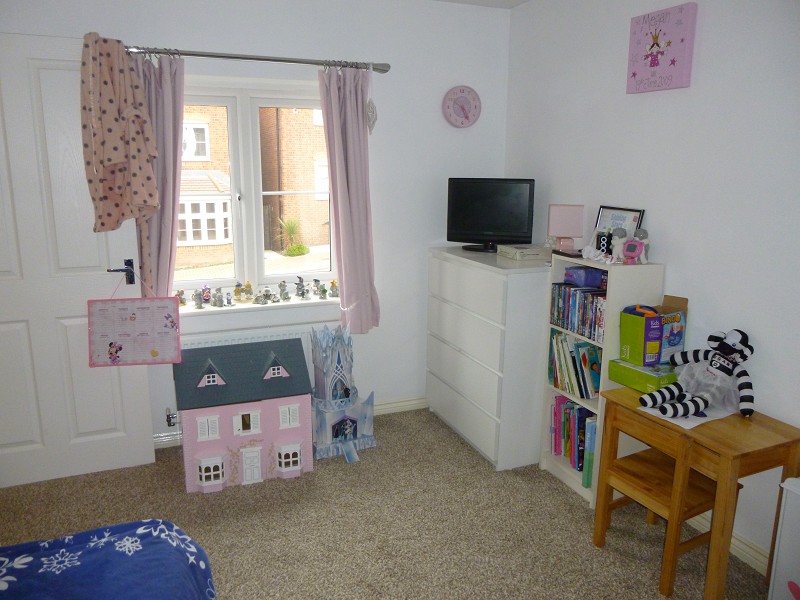 Free property report 100 Groeswen Park, Taibach, SA13 2AZ Chimnie