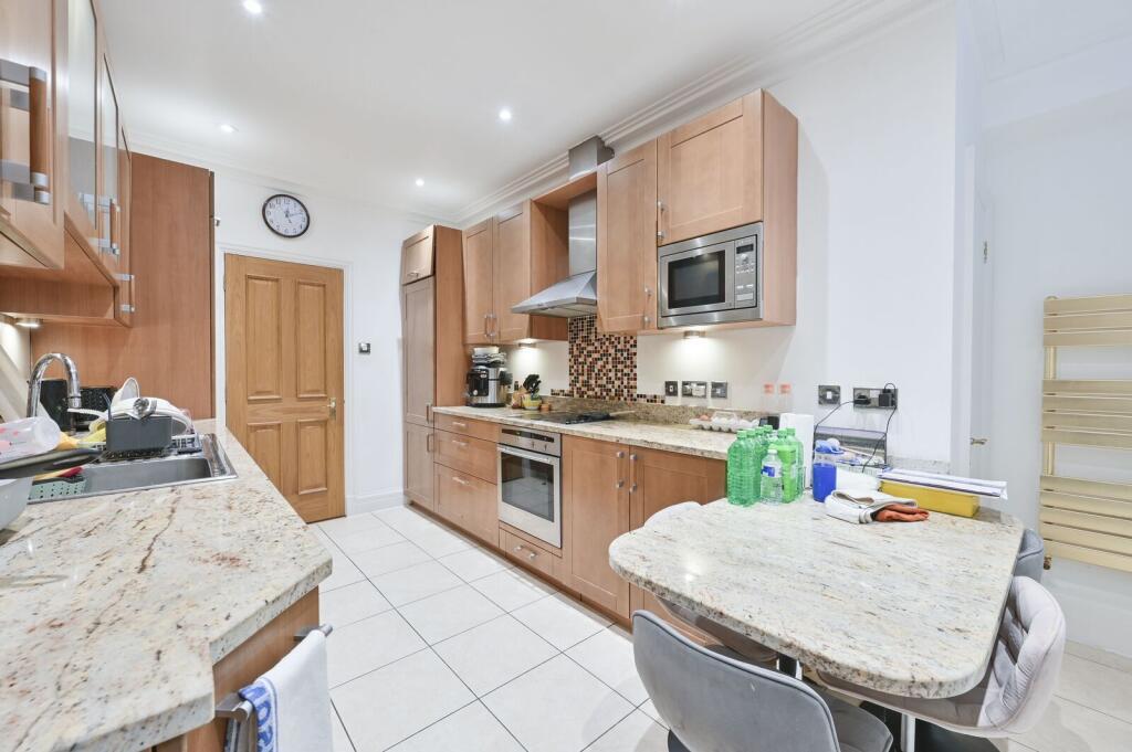 22A, Farm Street, London photo 4