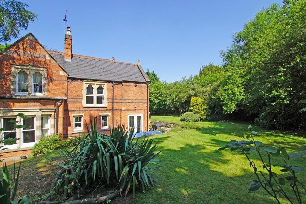 Photos of Greenhill, Blackwell, Worcestershire B60 66219231