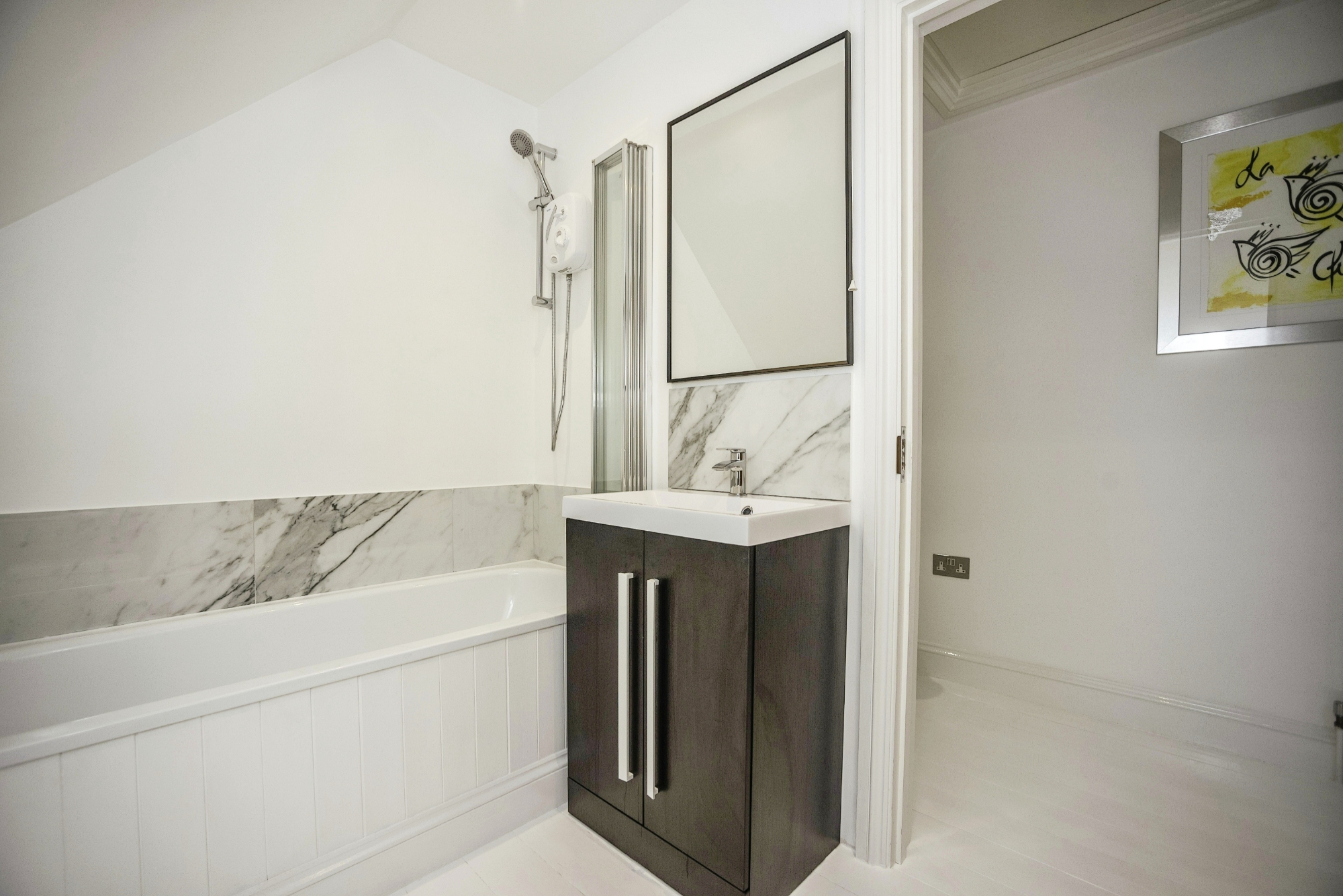 Photos of Rhododendron Avenue, Meopham, Gravesend DA13 65919814