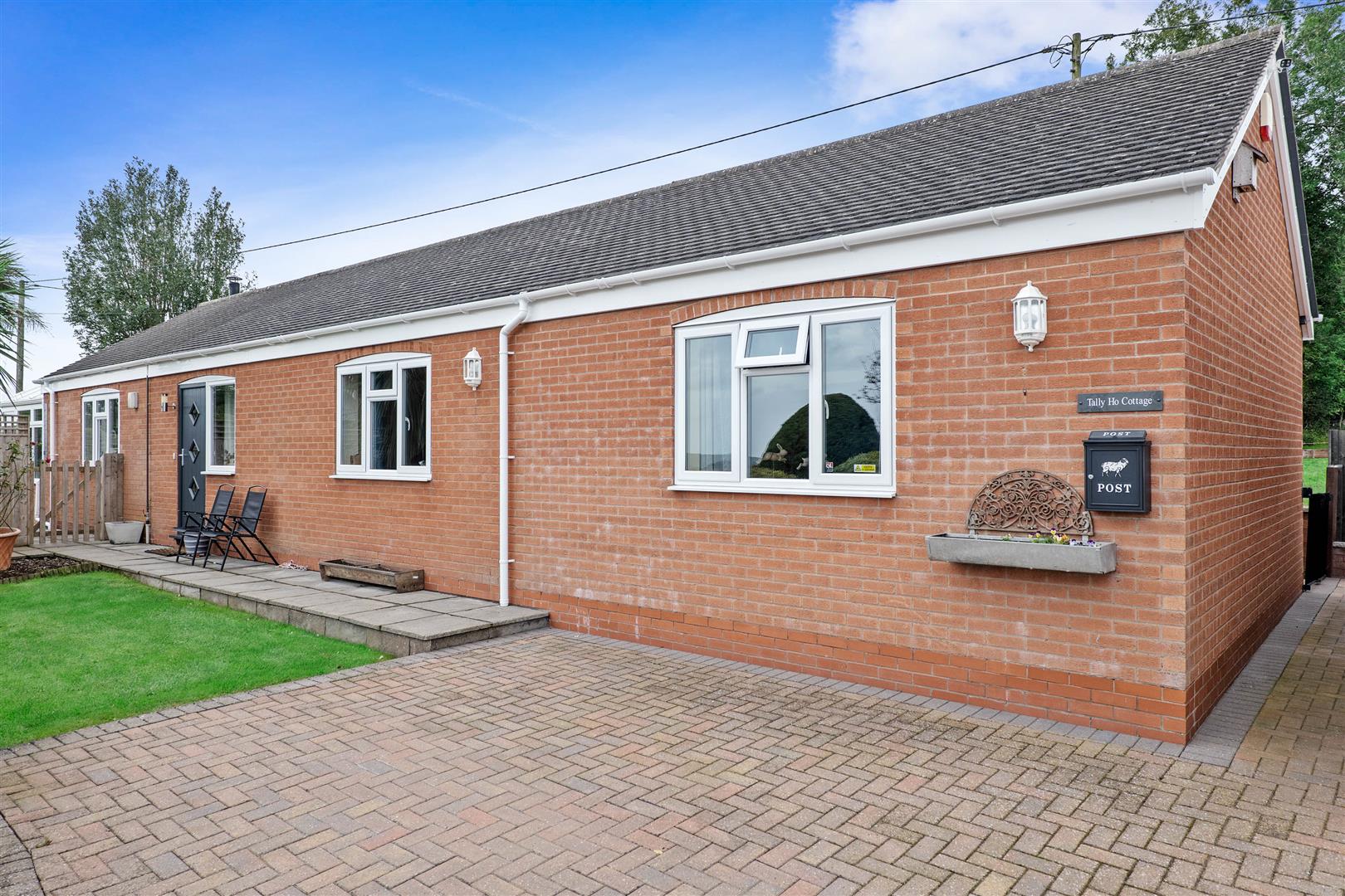 Photos of CliftonOnTeme, Worcester WR6 65765605 PrimeLocation