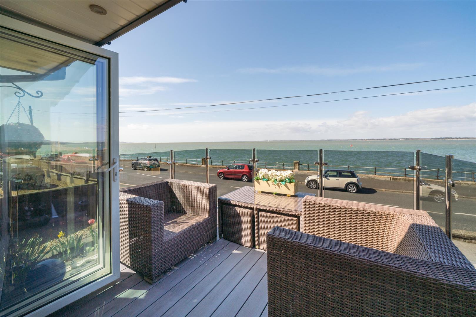 3 bedroom detached bungalow for sale 0