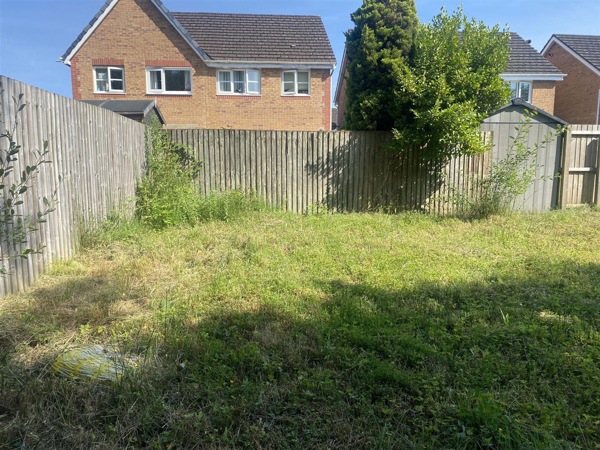 Garden To The Rear Of 33, Erw Werdd, Swansea photo 4