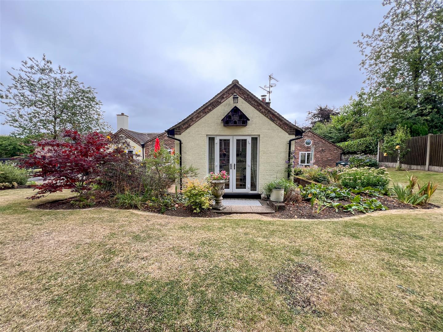 3-bed other on Beechnut Bungalow, Hulme Village, £550,000