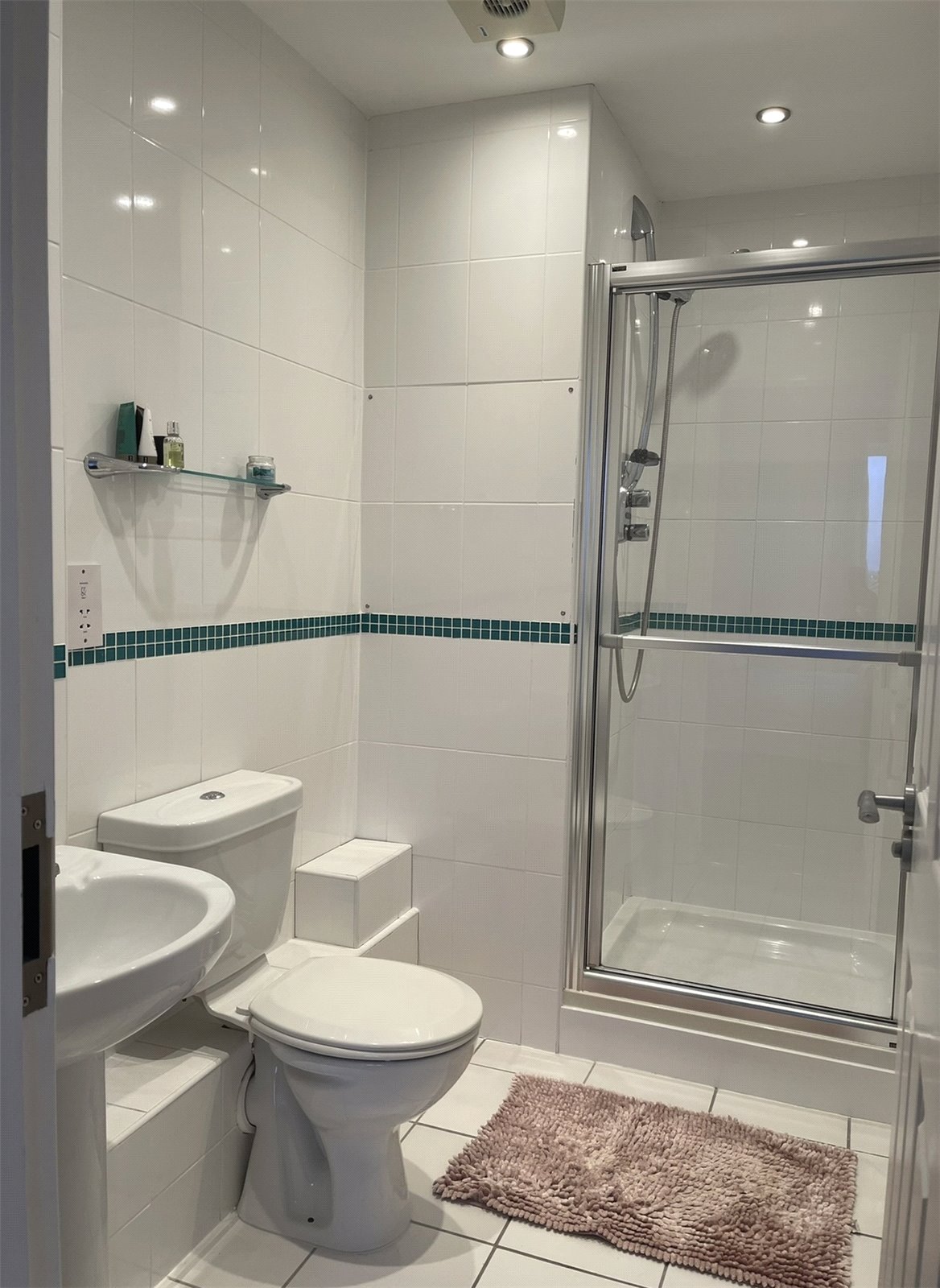 Photos of Apartment 9, The Point, Sea View Street, Cleethorpes DN35 63806564 PrimeLocation