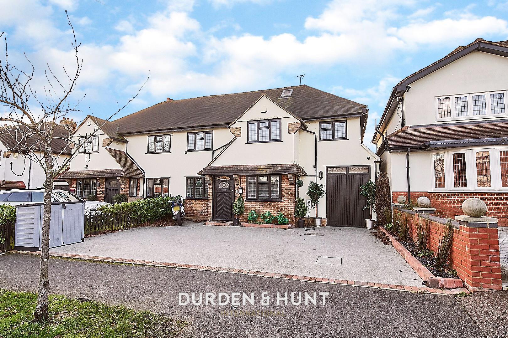5 bedroom semi-detached house for sale 0