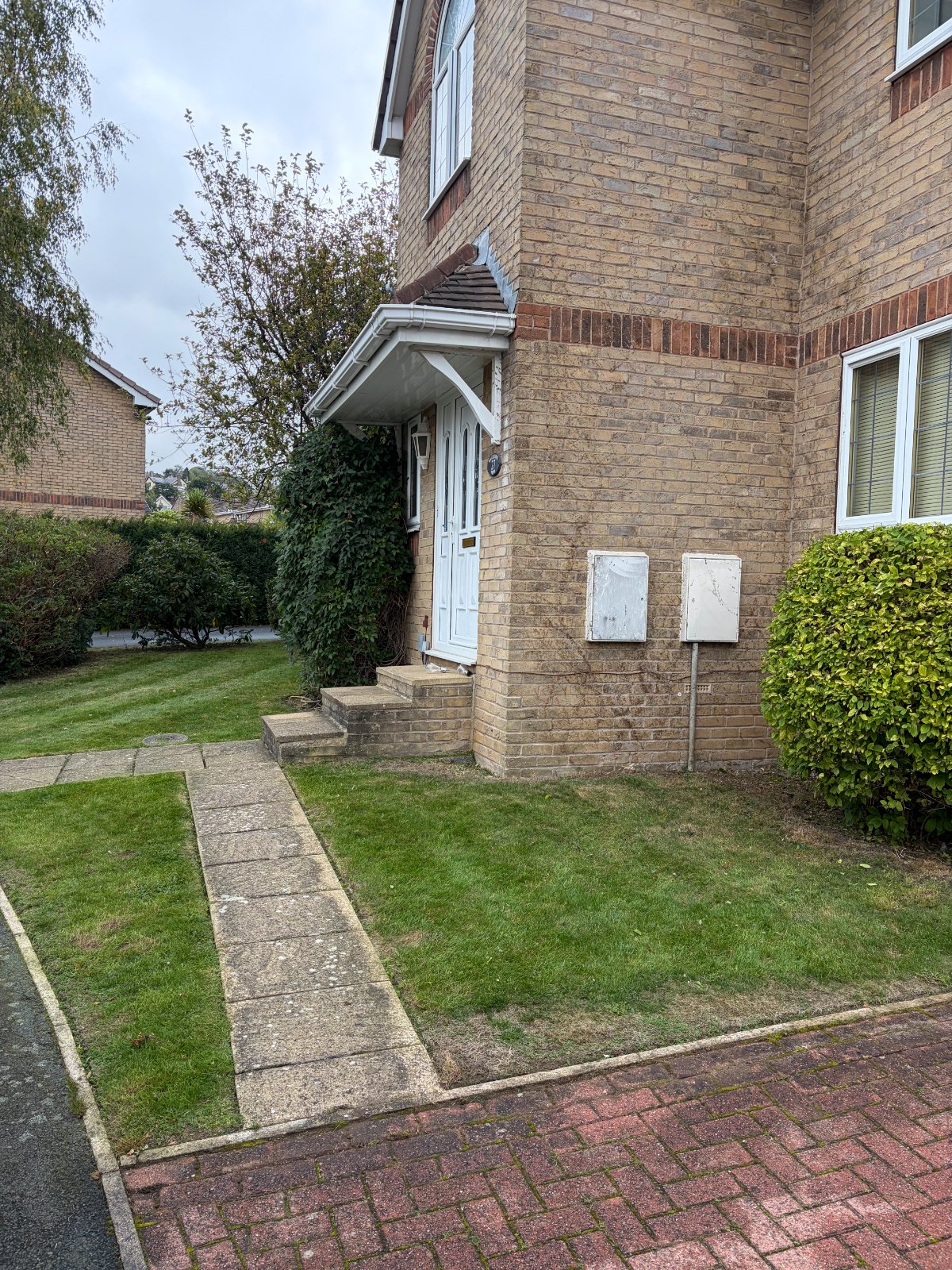 Oakleigh View, West Lane, Shipley photo 3