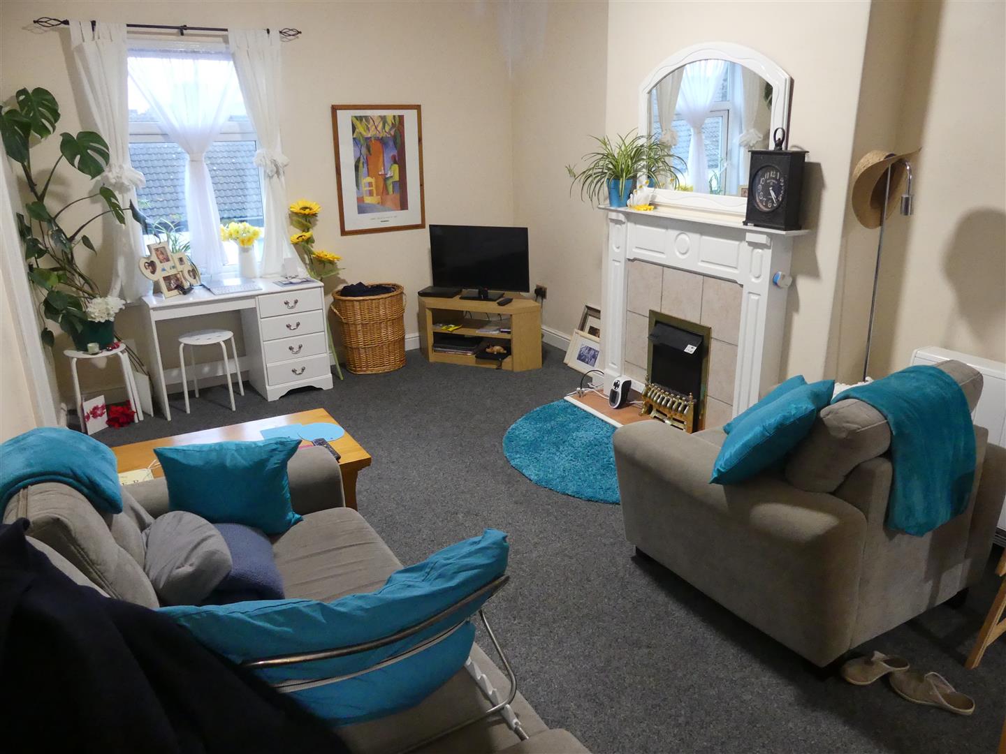 3a and 3b, Coatham Road, Redcar photo 4