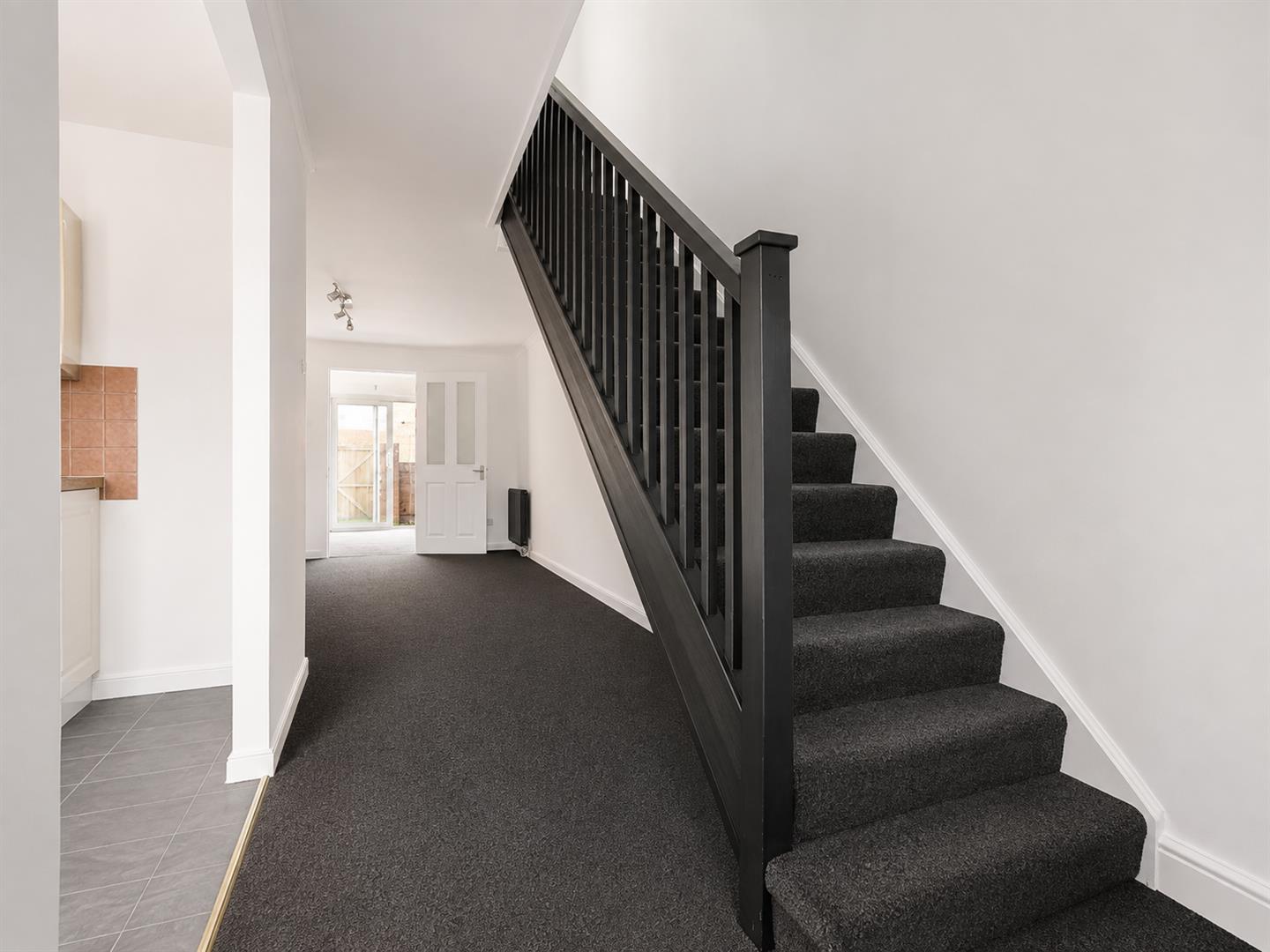 27 Denning Mews, Greetham Street, Southsea photo 4