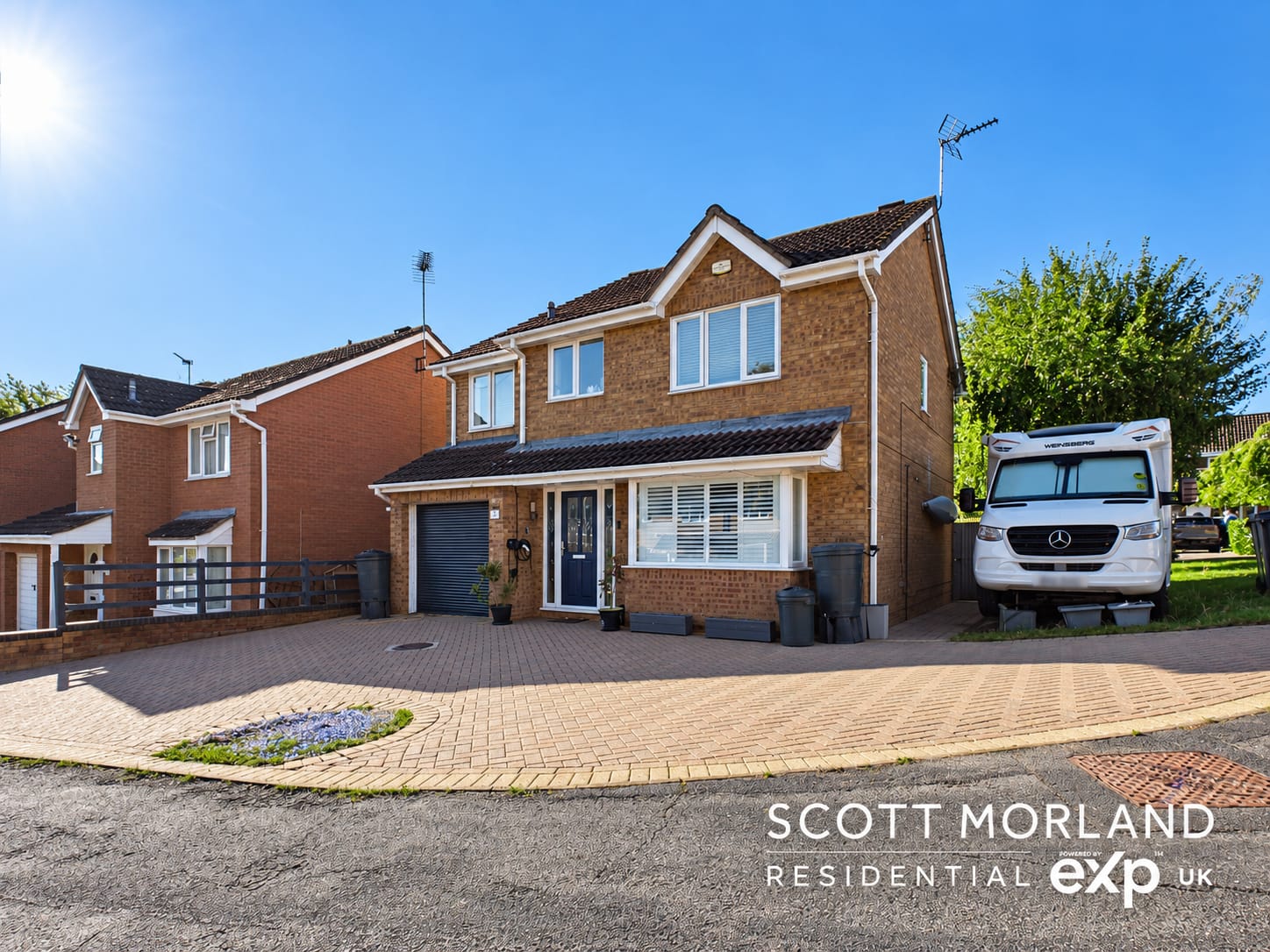 4 bed detached house for sale