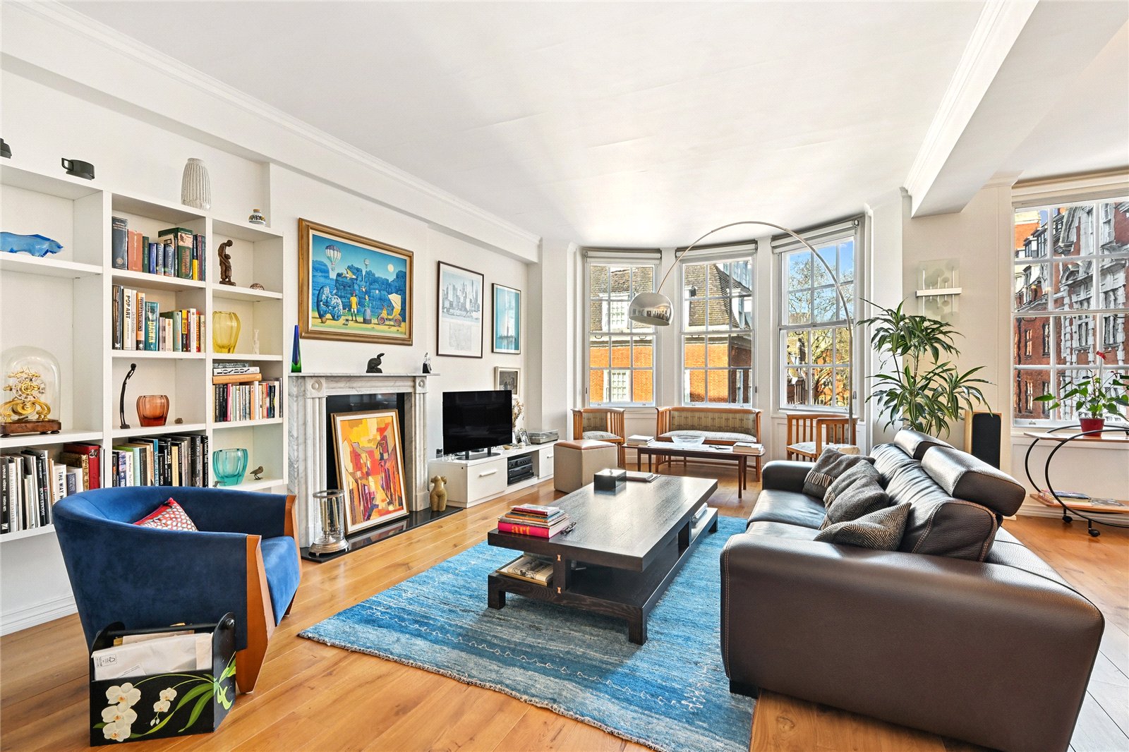 4 bedroom detached house for sale in Hayling Island