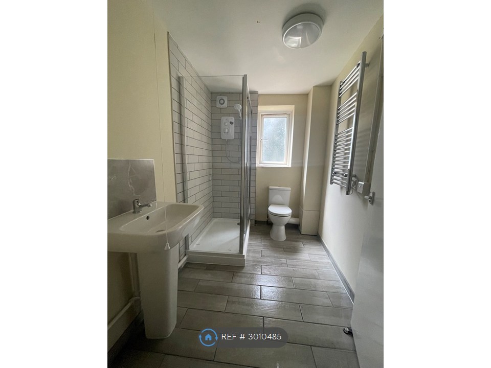 Bevills Place, March photo 4