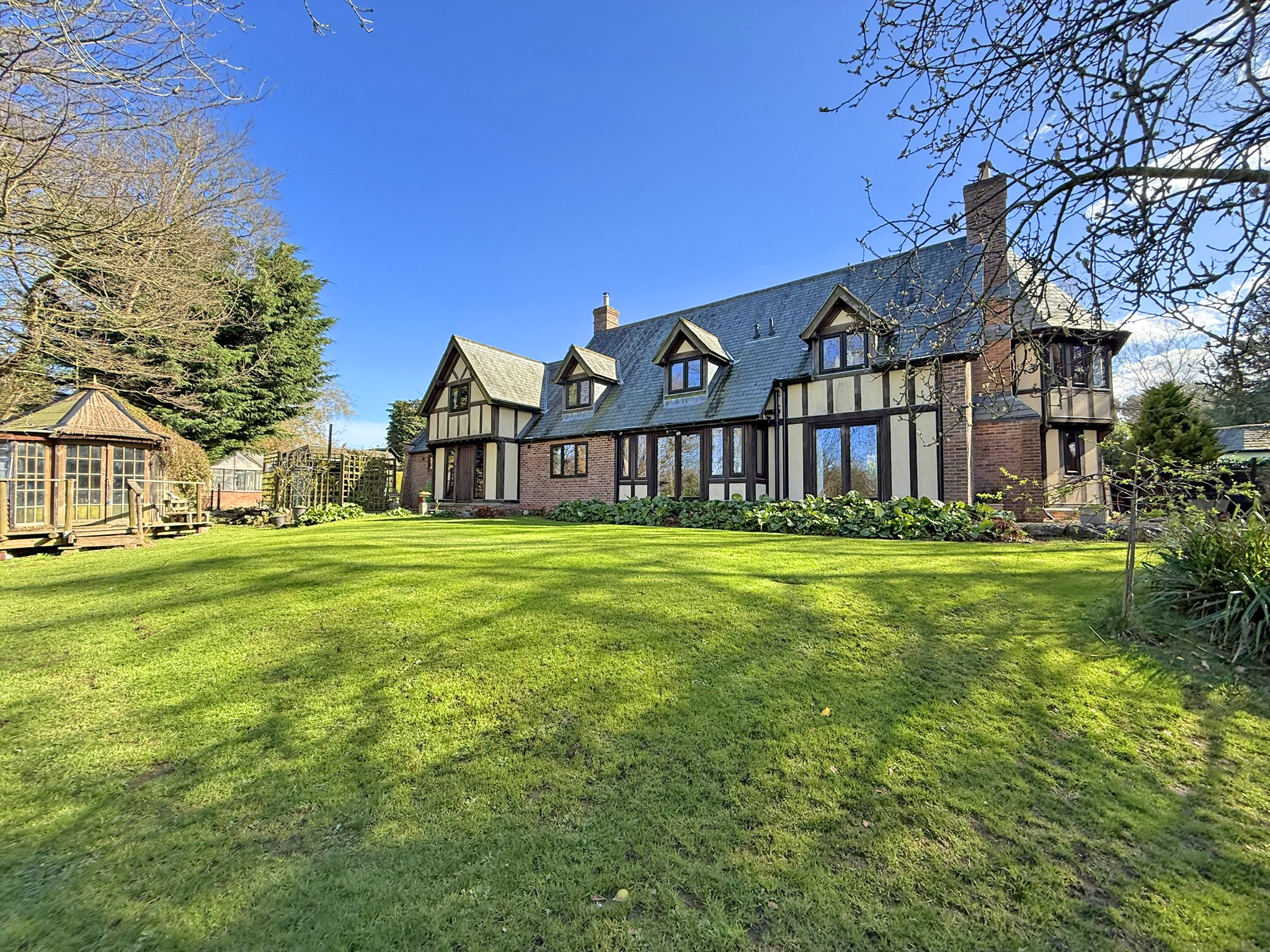 Oak Tree Lodge, 24a, High Mill Drive, Scarborough photo 4