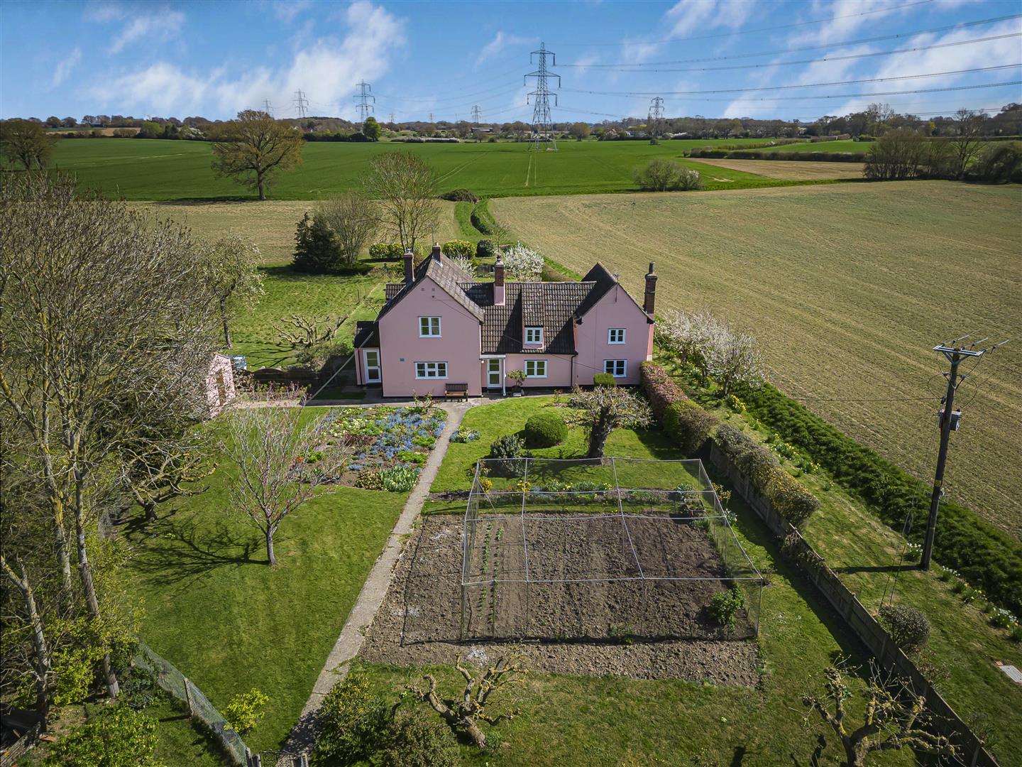 5 bedroom property for sale 0