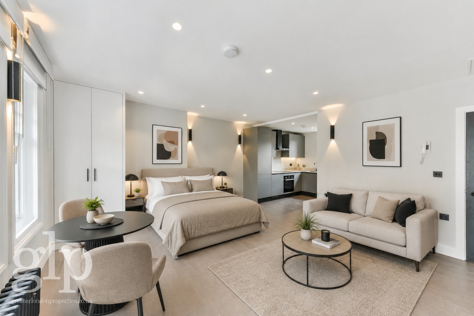 Flat 3.2, 76 Shaftesbury Avenue, Greater London photo 2