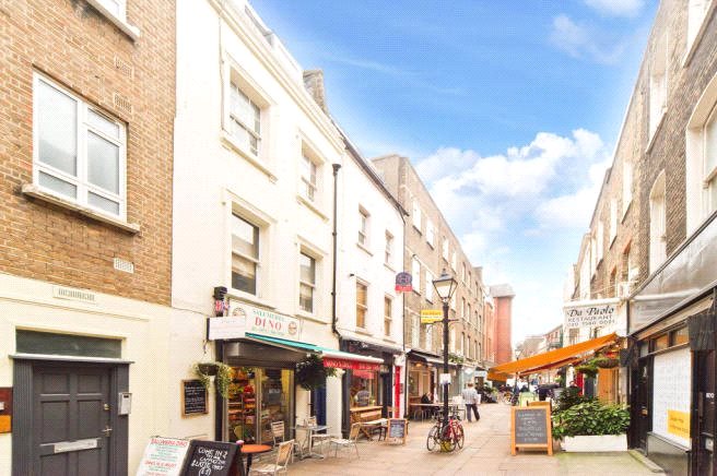 Flat C, 15, Charlotte Place, London photo 2