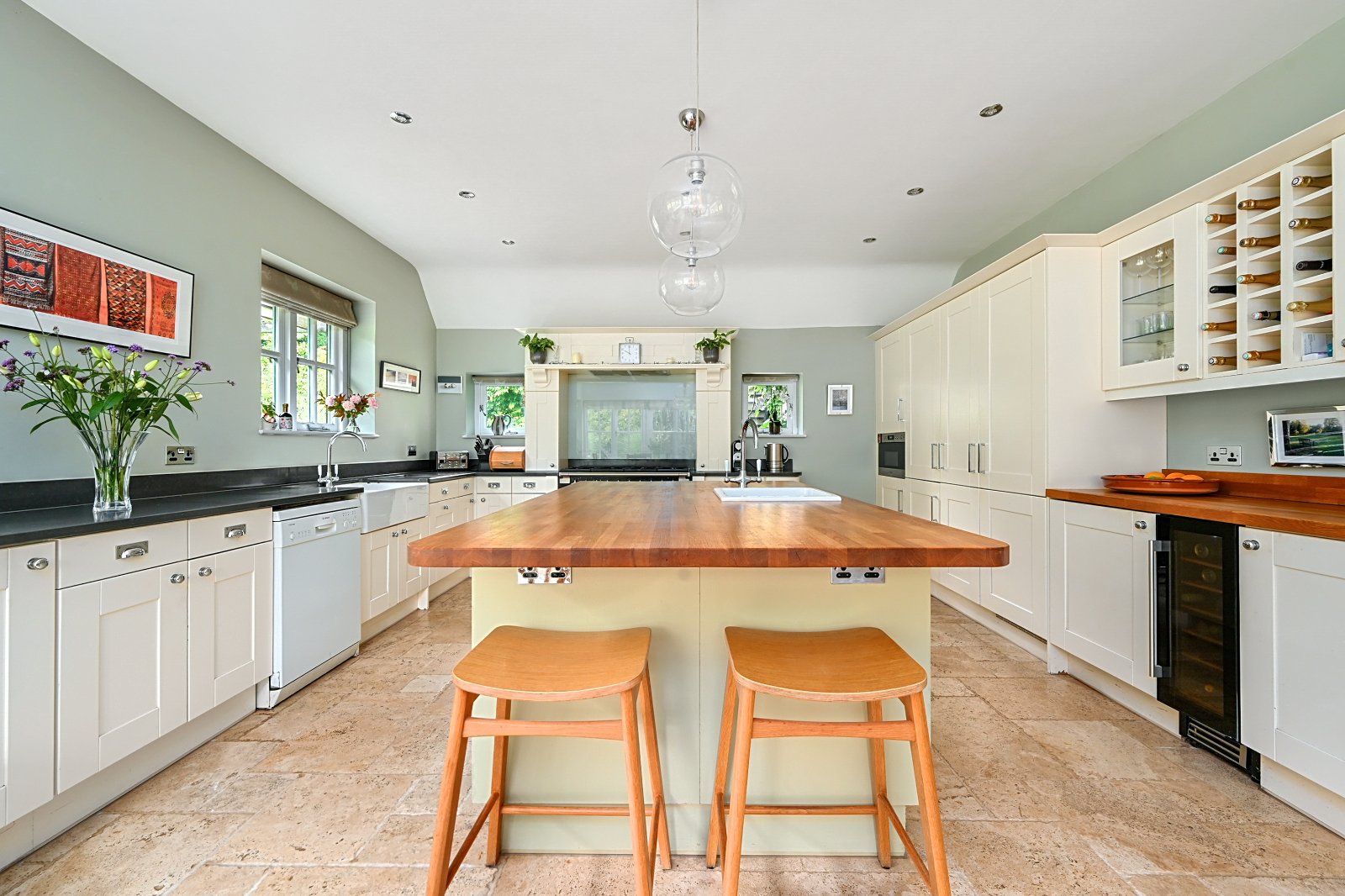 5 bedroom semi-detached house for sale 0