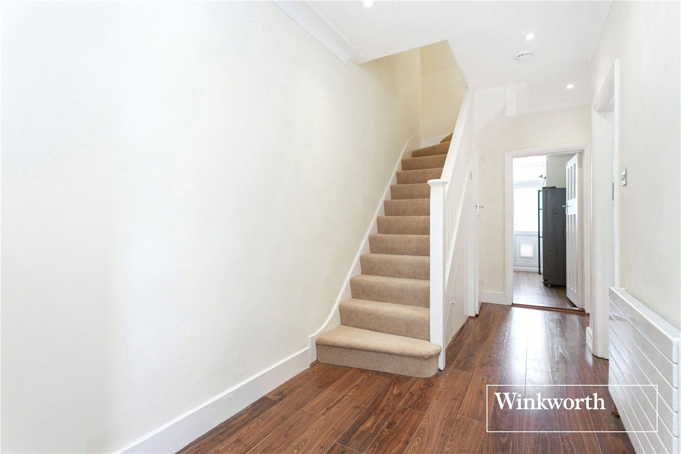 101, Brent Way, West Finchley photo 3