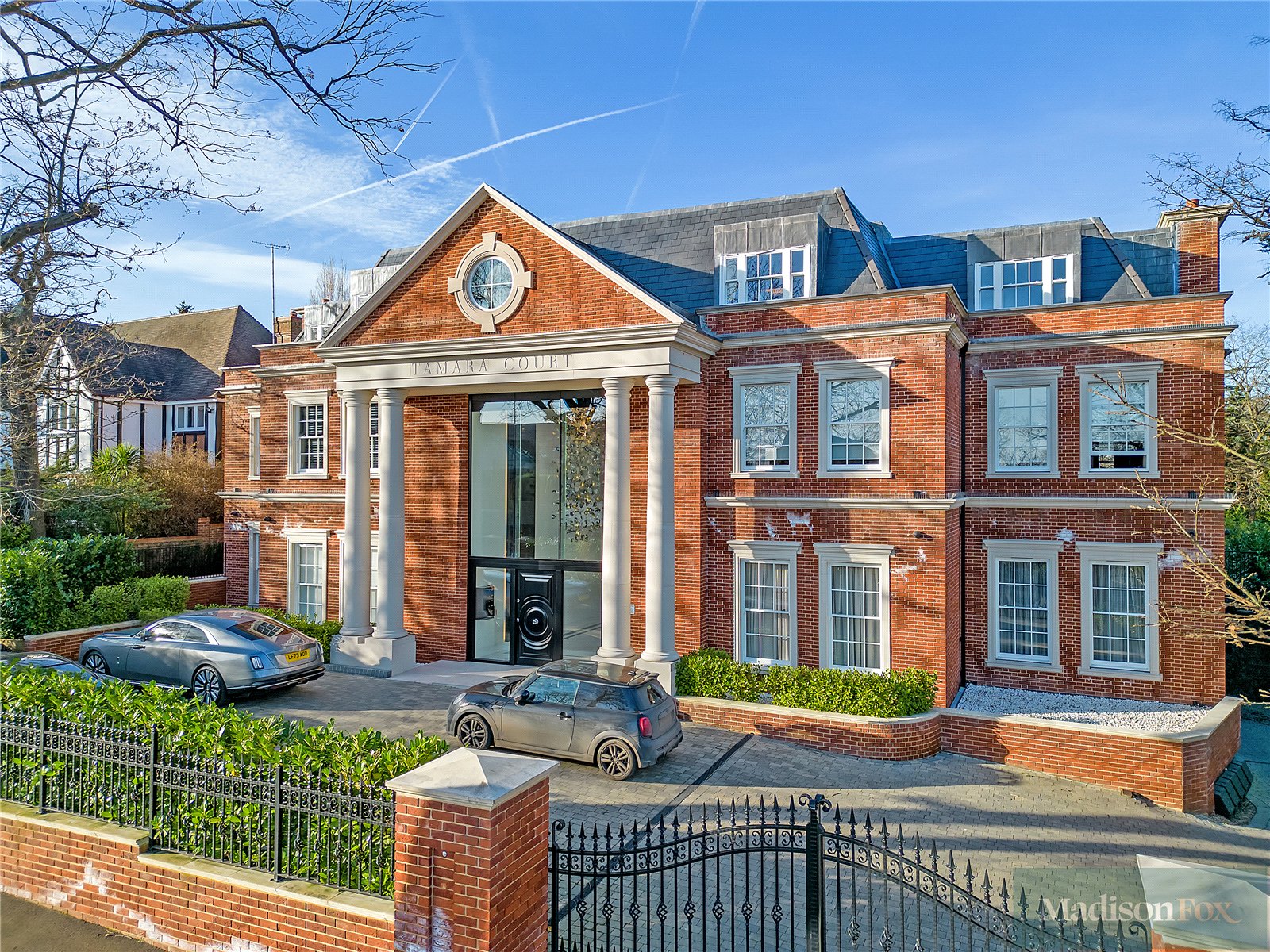 2 bedroom new flat for sale