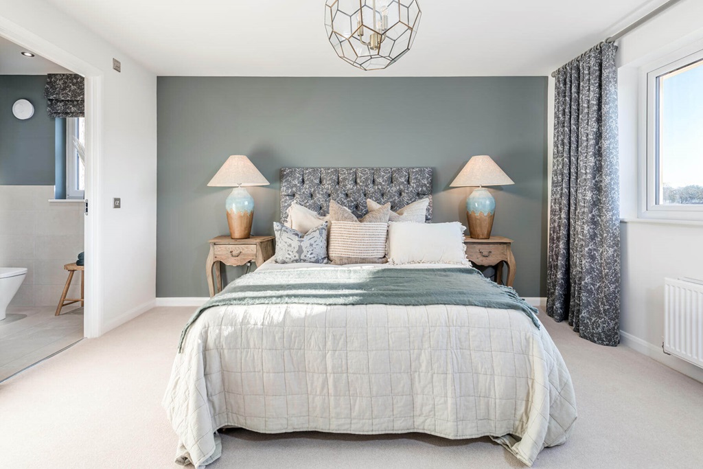 Main Bedroom Has Two Walk In Wardrobes