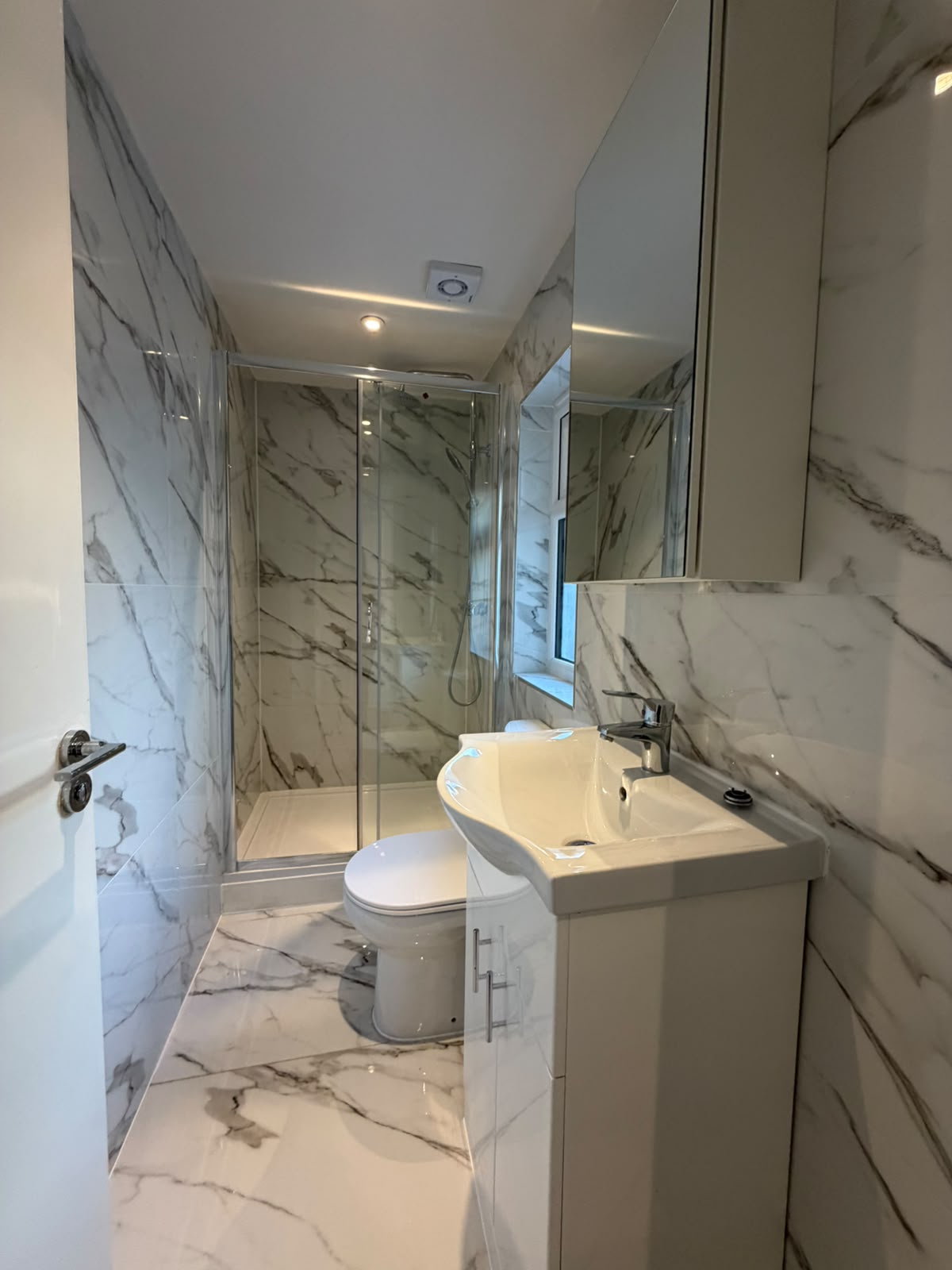 Flat 4, 32, Gambole Road, LONDON photo 5