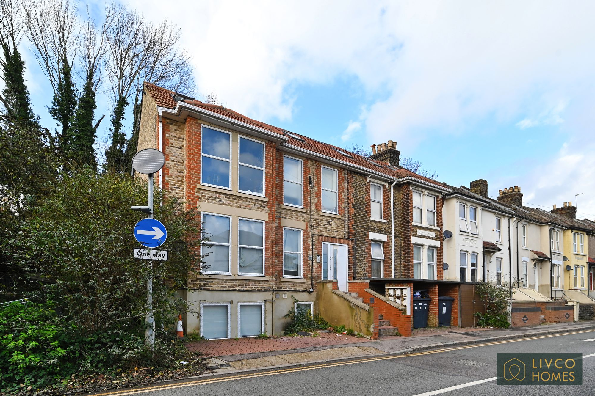 12 bedroom flat for sale 0