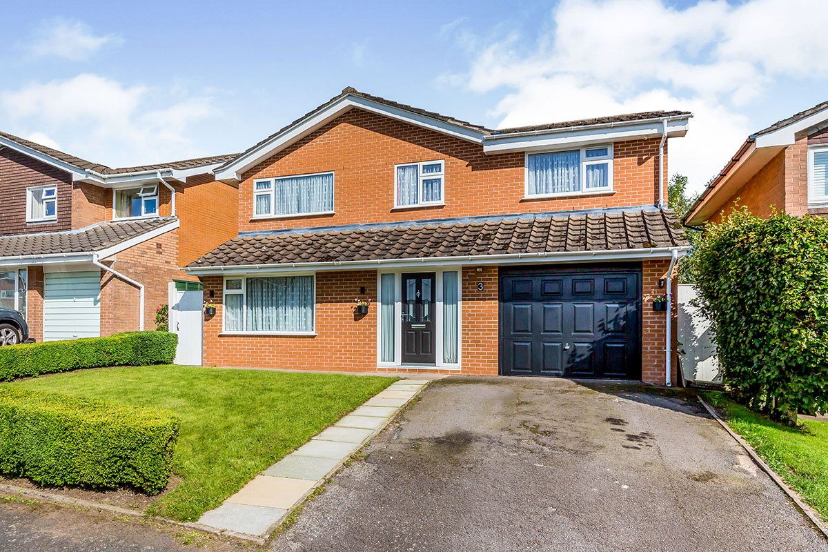 Free property report 3 Sedbergh Close, Holmes Chapel, CW4 7LD Chimnie