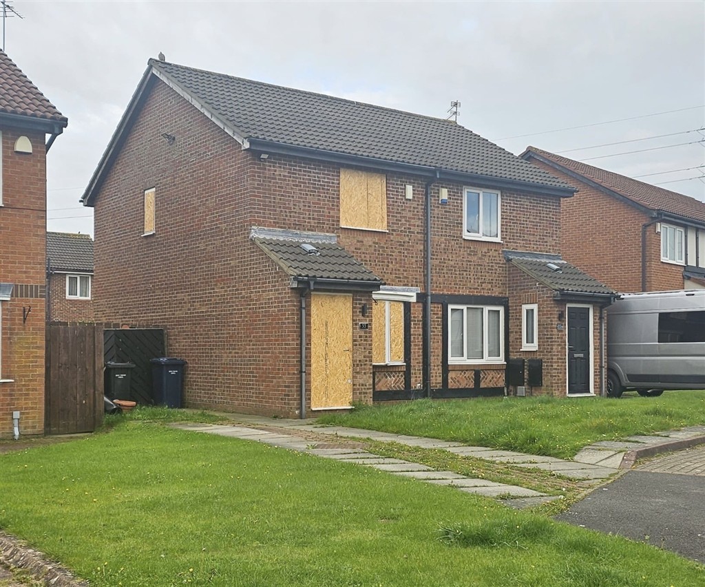 55, Fareham Grove, BOLDON COLLIERY photo 3