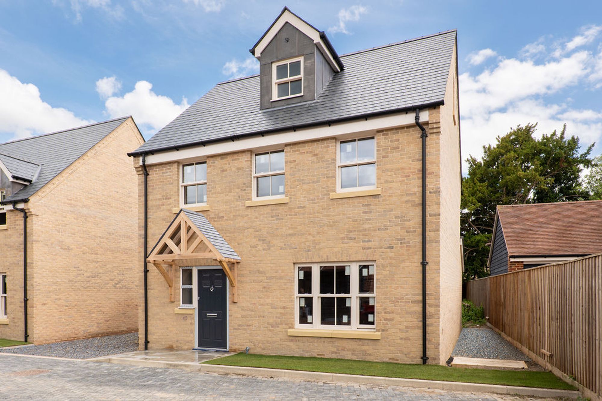 8 The Cedars, Bassingbourn photo 3