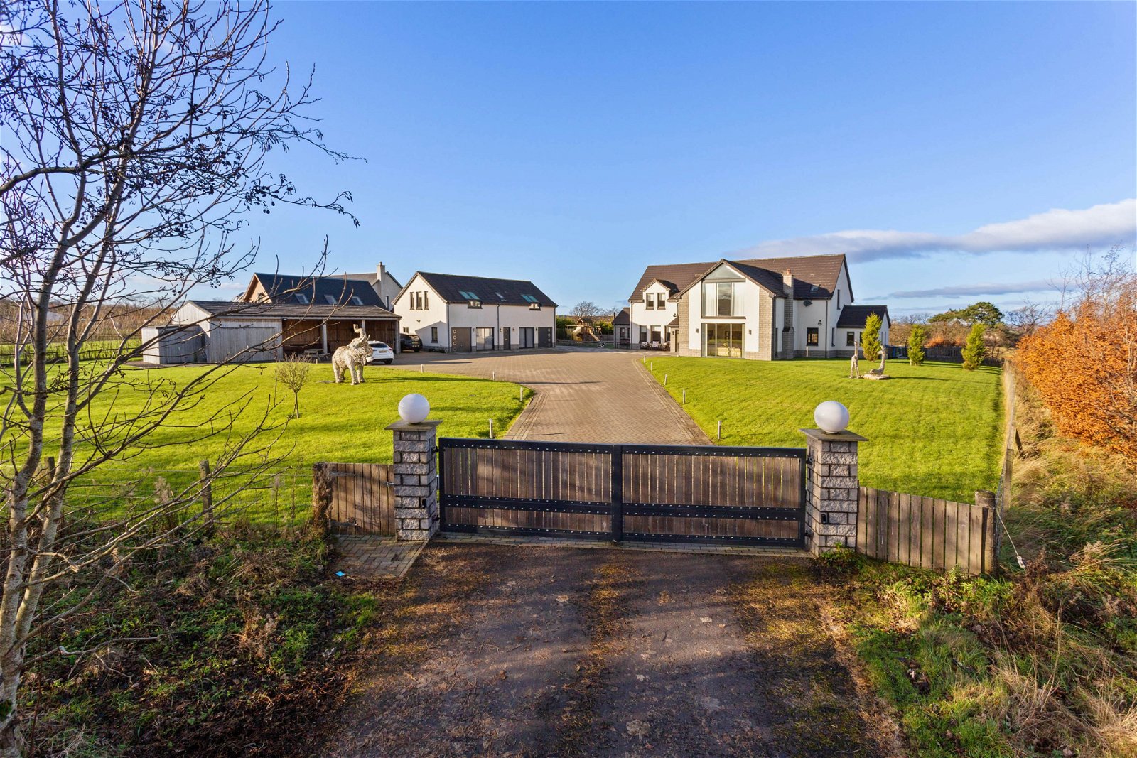 photos-of-longford-croft-west-calder-eh55-66182735-primelocation