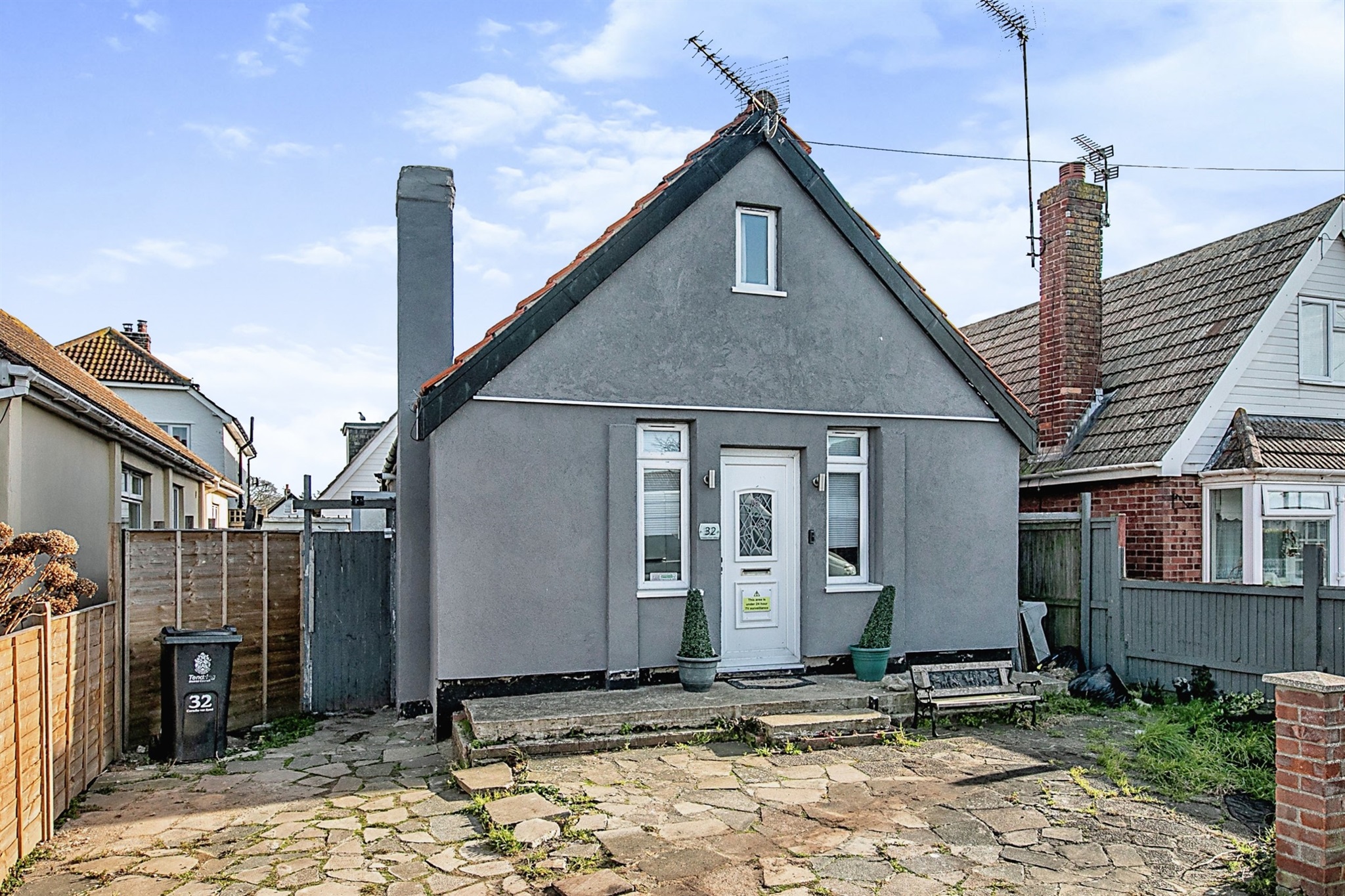 Photos of Cornflower Road, Jaywick, ClactonOnSea CO15 64015728