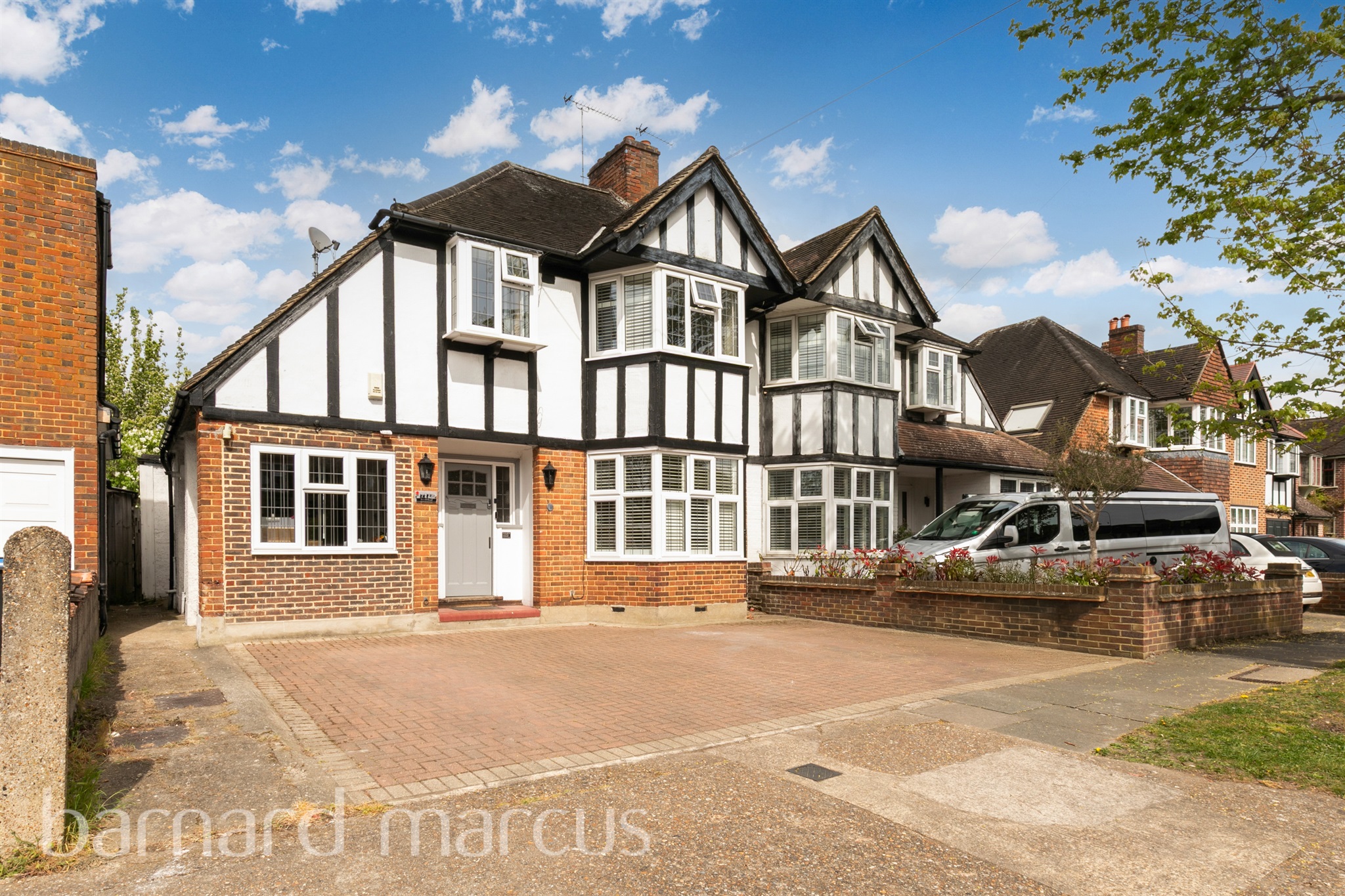 7 bedroom detached house for sale