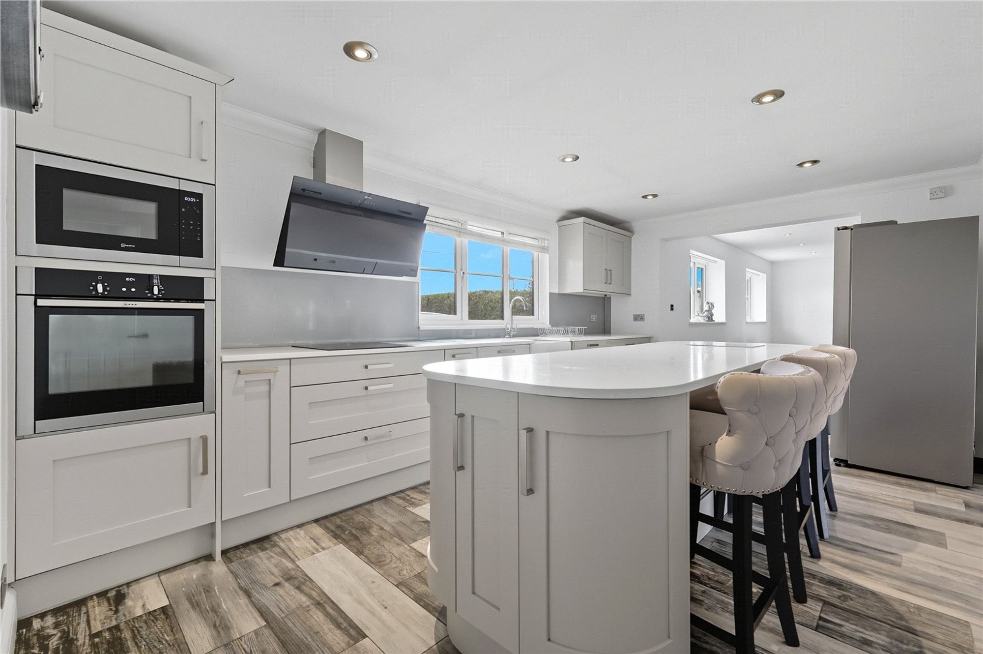 4 bedroom detached house for sale 0