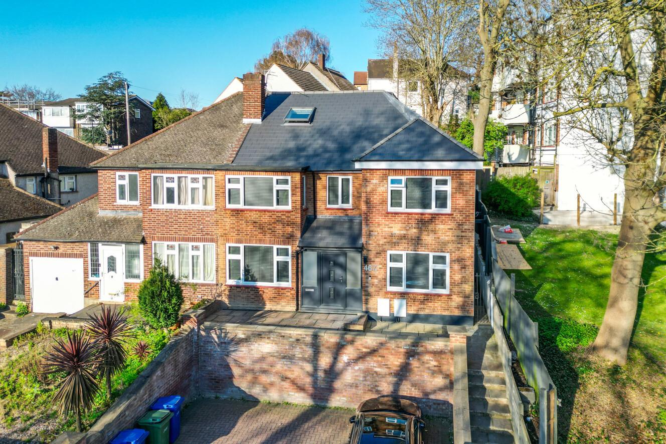 5 bedroom semi-detached house for sale 0