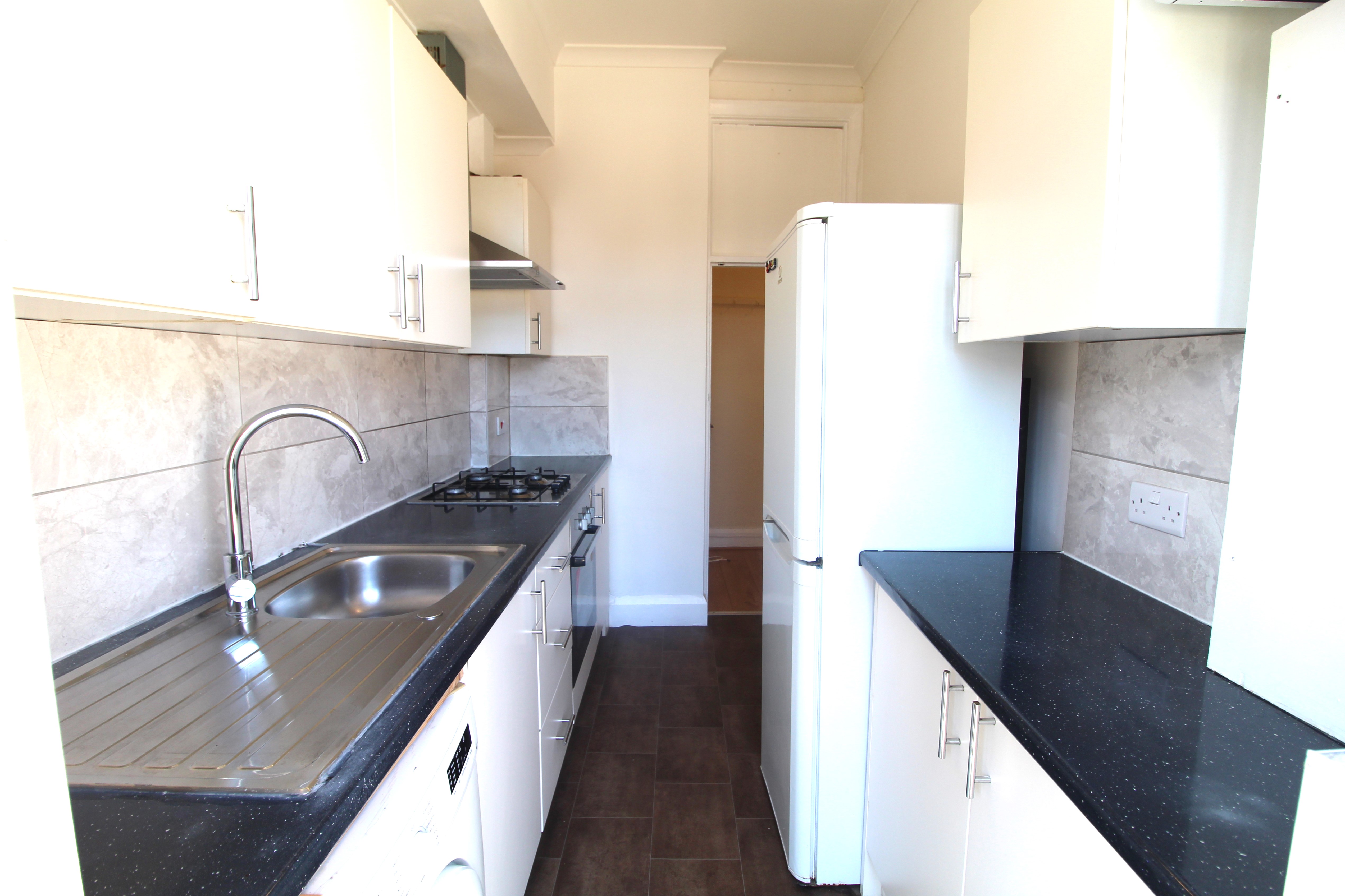 North Road, Southall photo 5